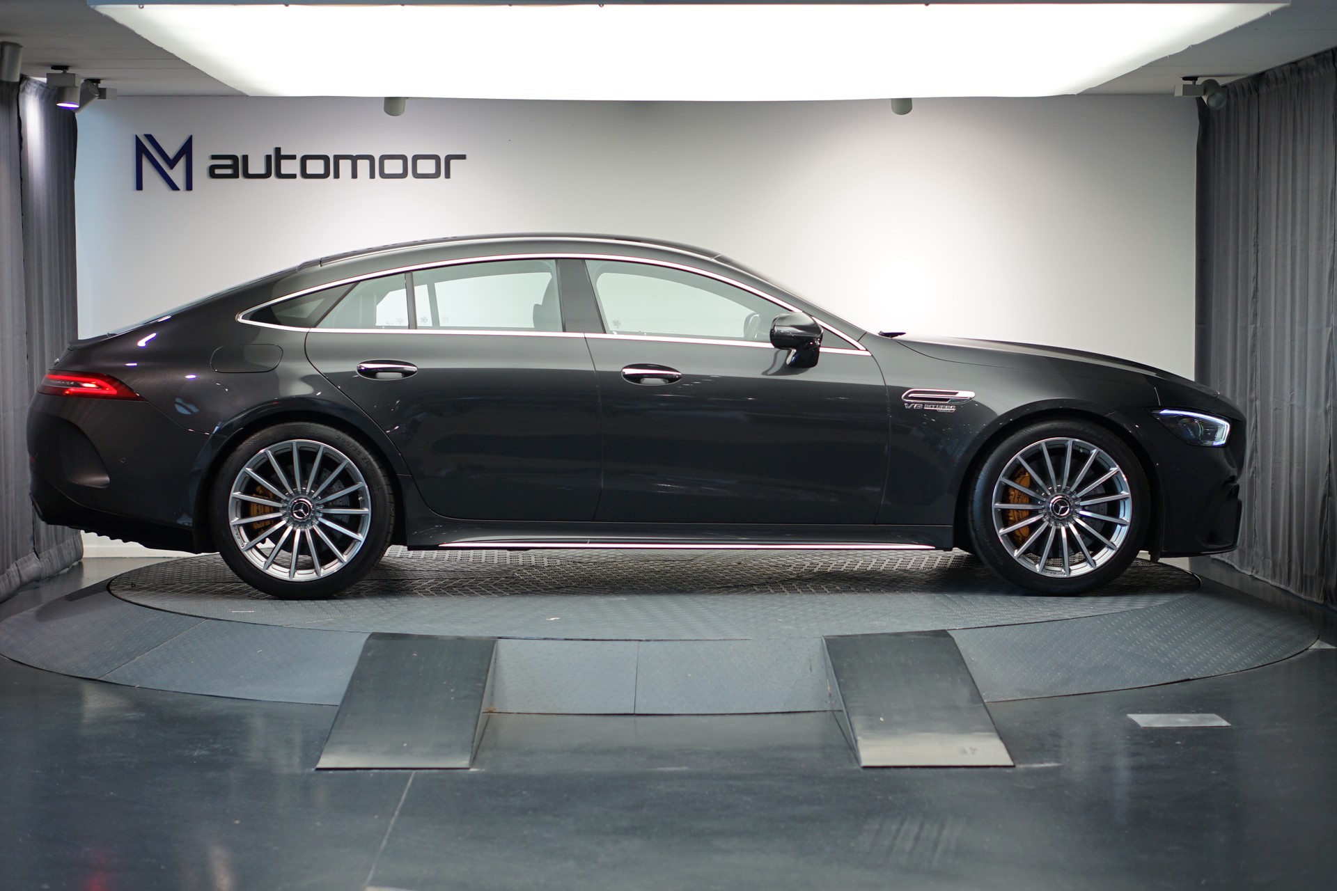 MERCEDES-BENZ AMG GT 4 63 S 4Matic+ Speedshift MCT *AHK* *Burmester* *Keramik Bremsanlage*-image-3