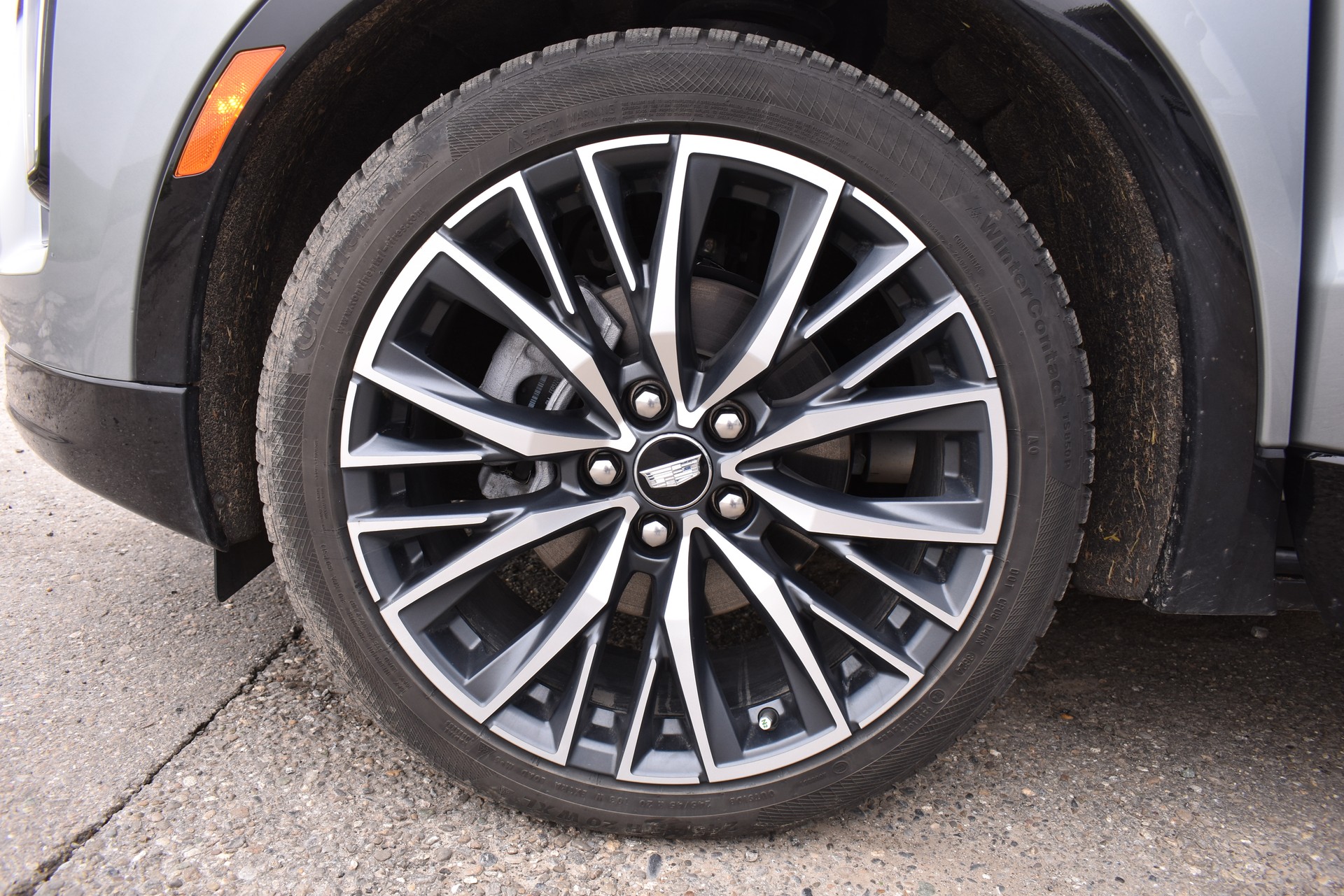 CADILLAC XT4 Sport AWD-image-11