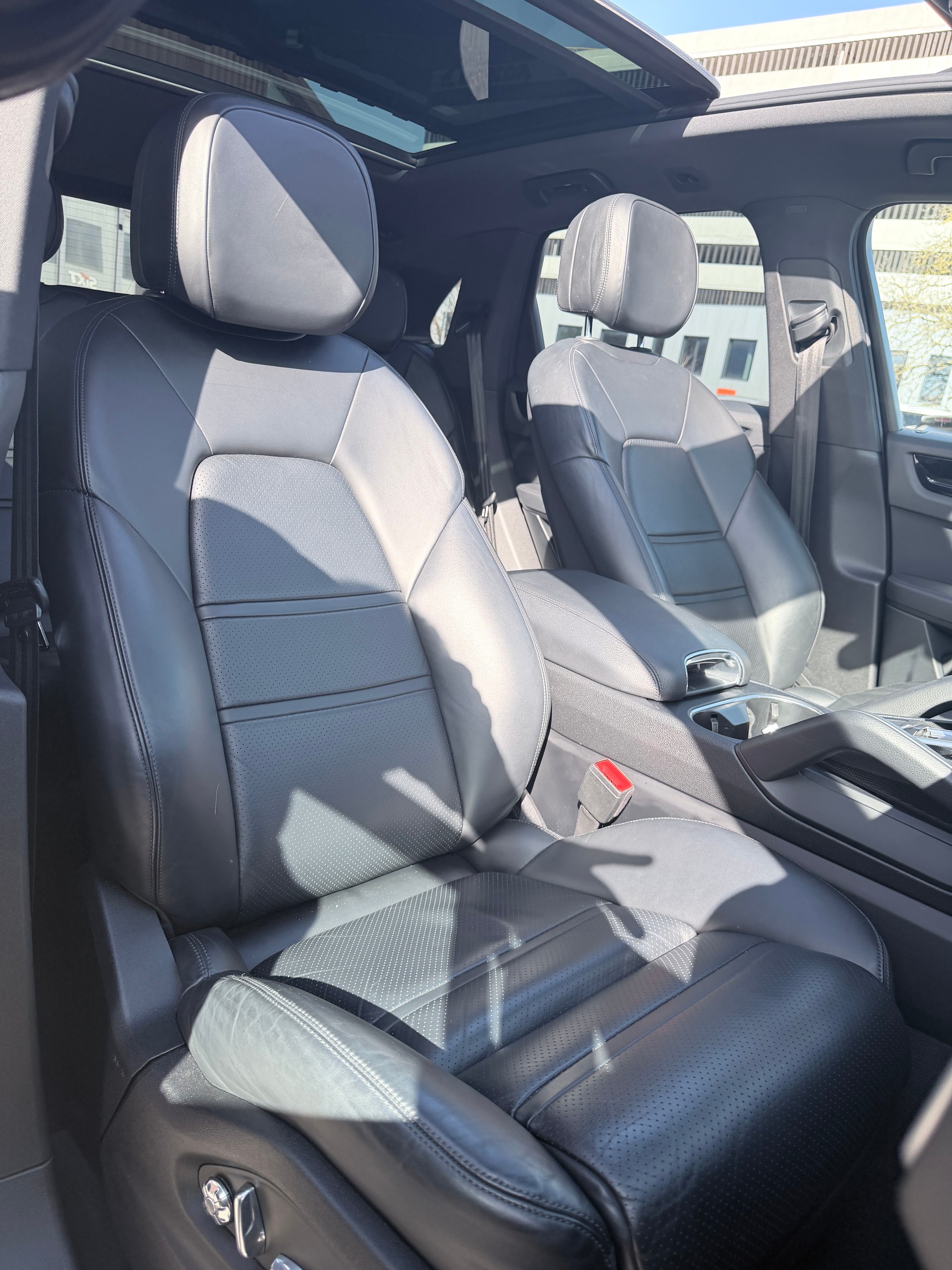 PORSCHE Cayenne-image-9