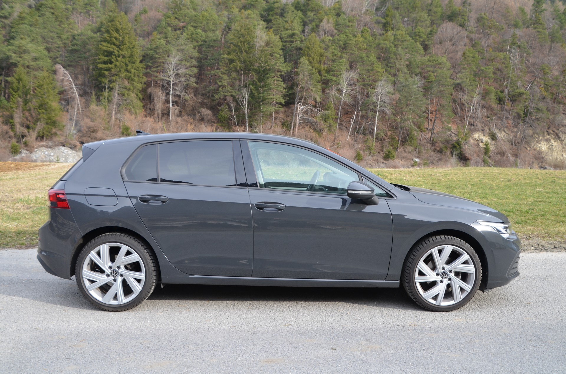 VW Golf 2.0 TDI Life-image-4