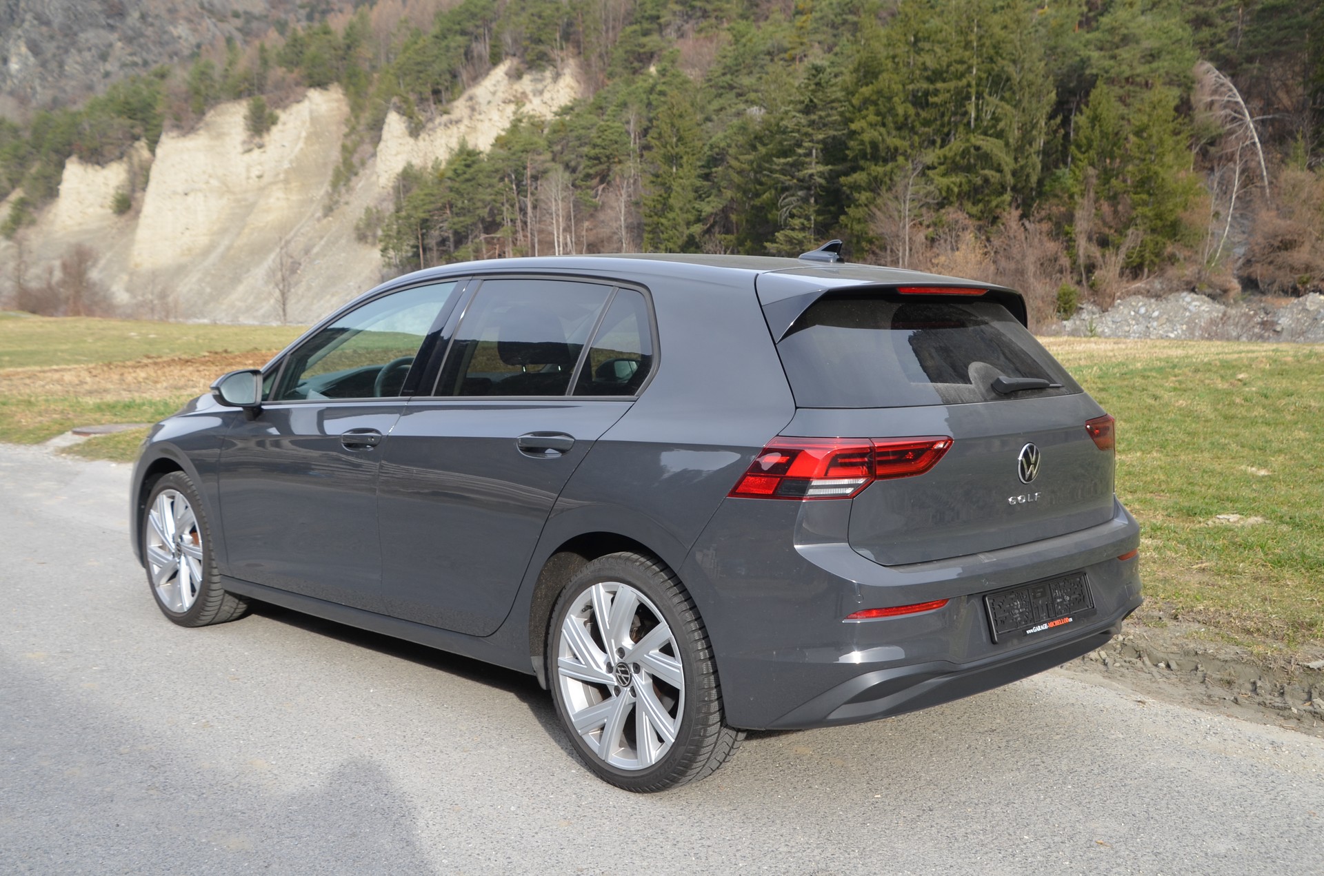 VW Golf 2.0 TDI Life-image-2