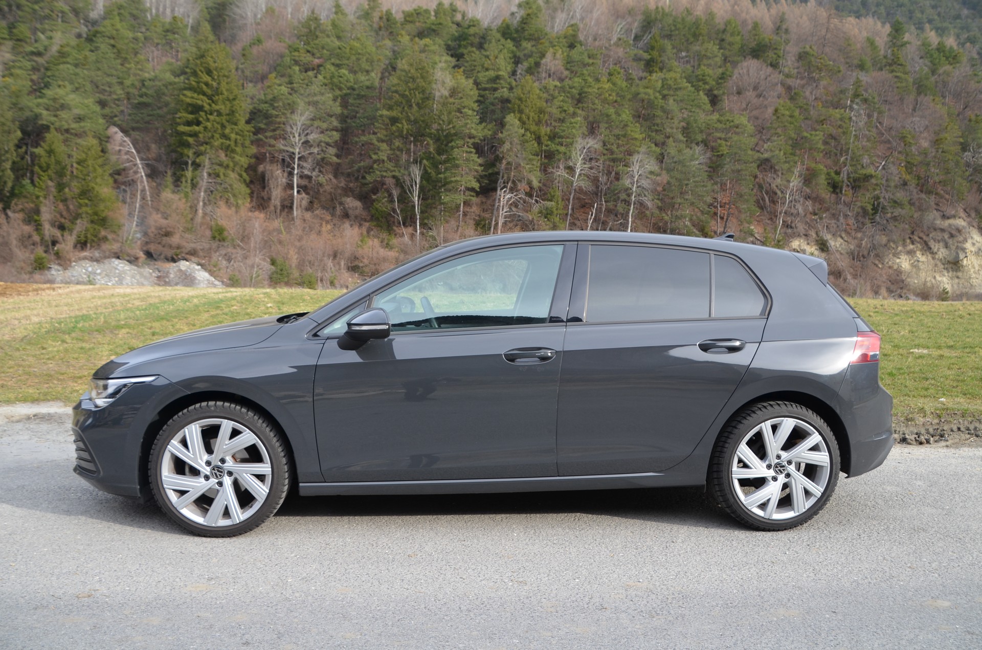 VW Golf 2.0 TDI Life-image-1