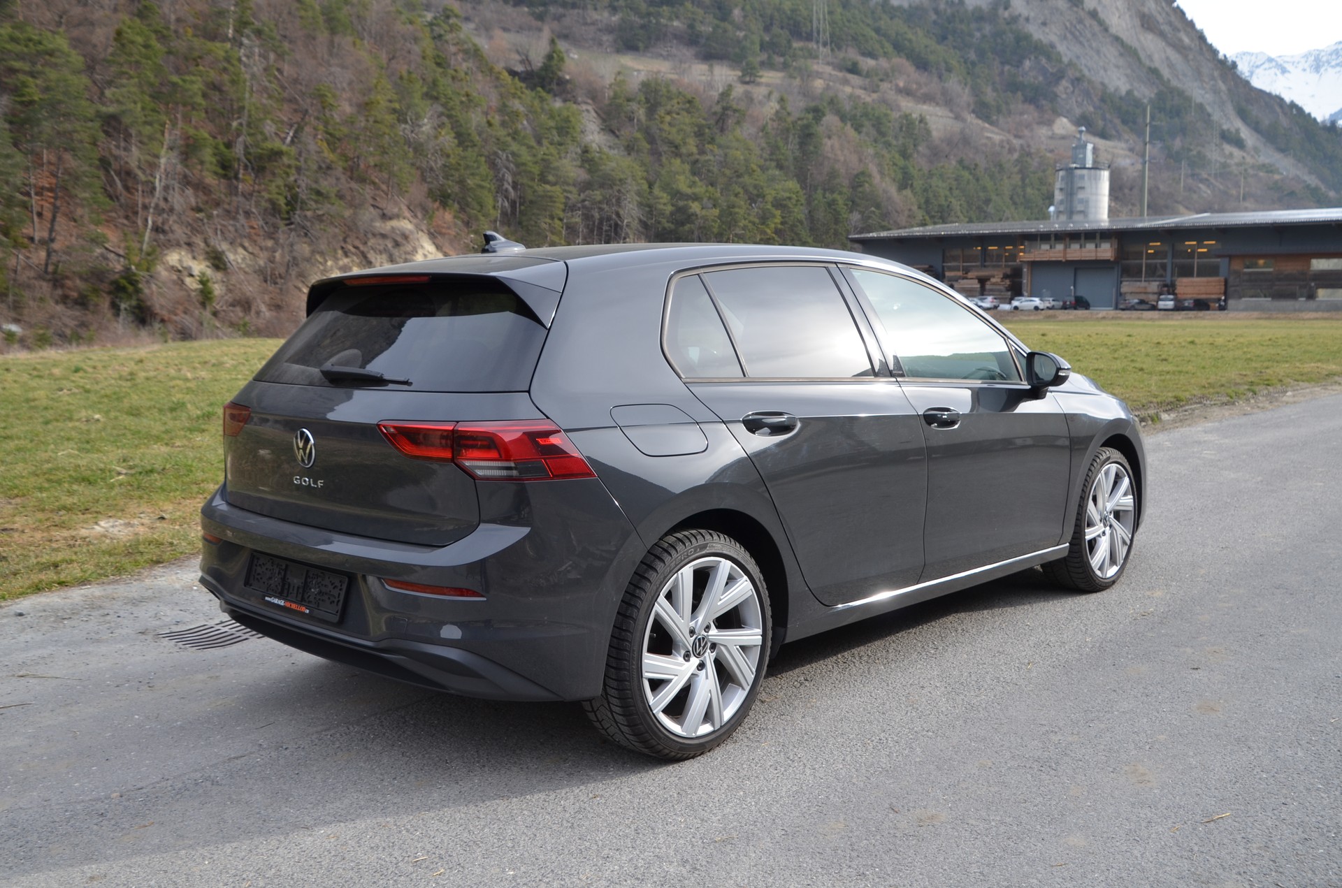 VW Golf 2.0 TDI Life-image-3