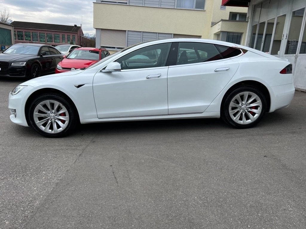TESLA Model S 100 Ludicrous Performance-image-8