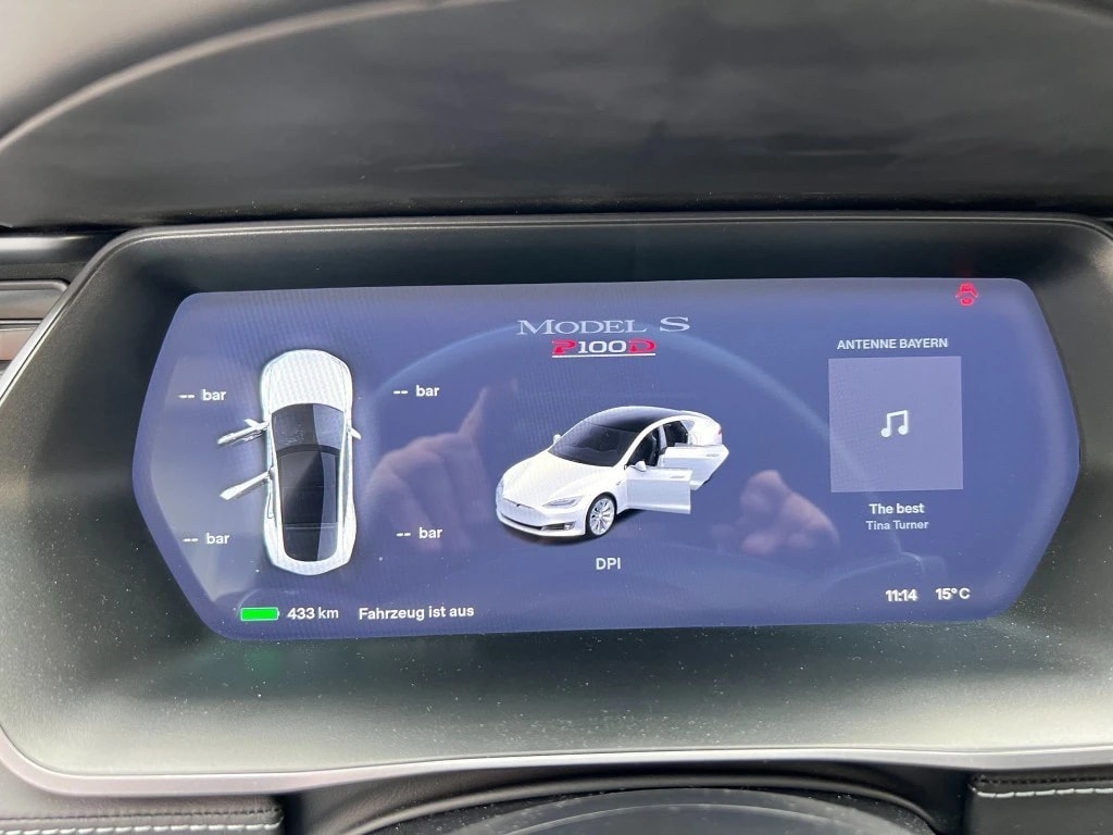 TESLA Model S 100 Ludicrous Performance-image-15