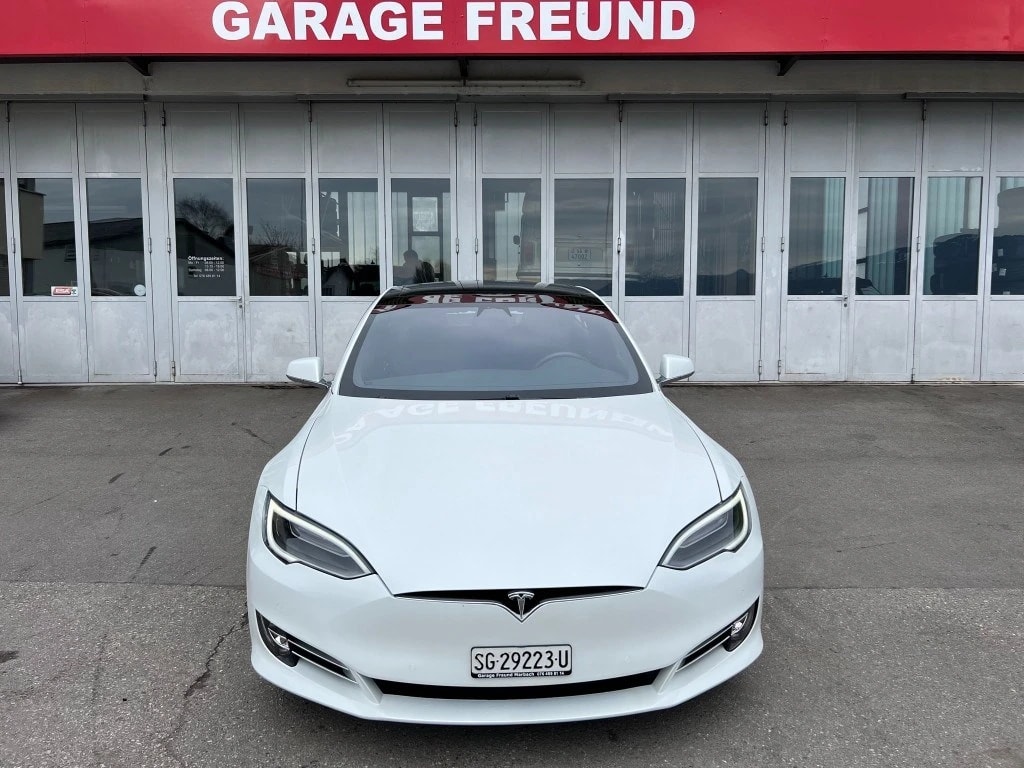 TESLA Model S 100 Ludicrous Performance-image-12
