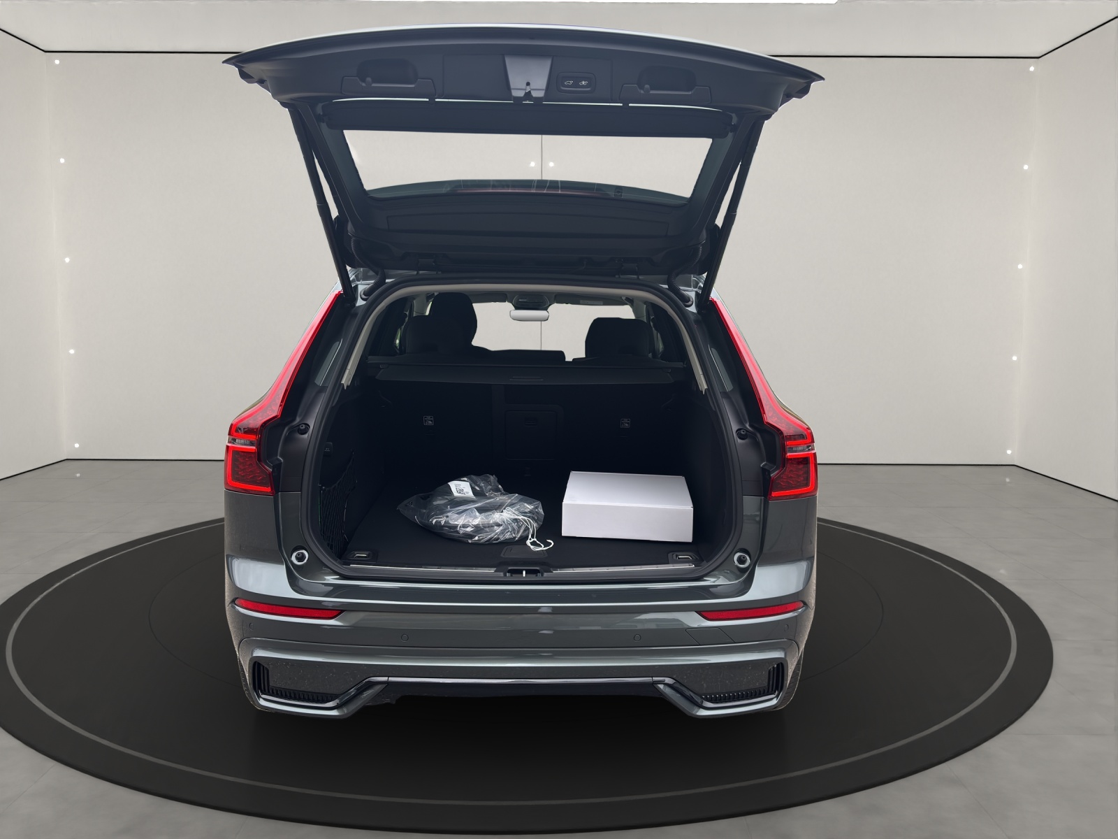 VOLVO XC60 2.0 T6 TE Plus Dark eAWD-image-3