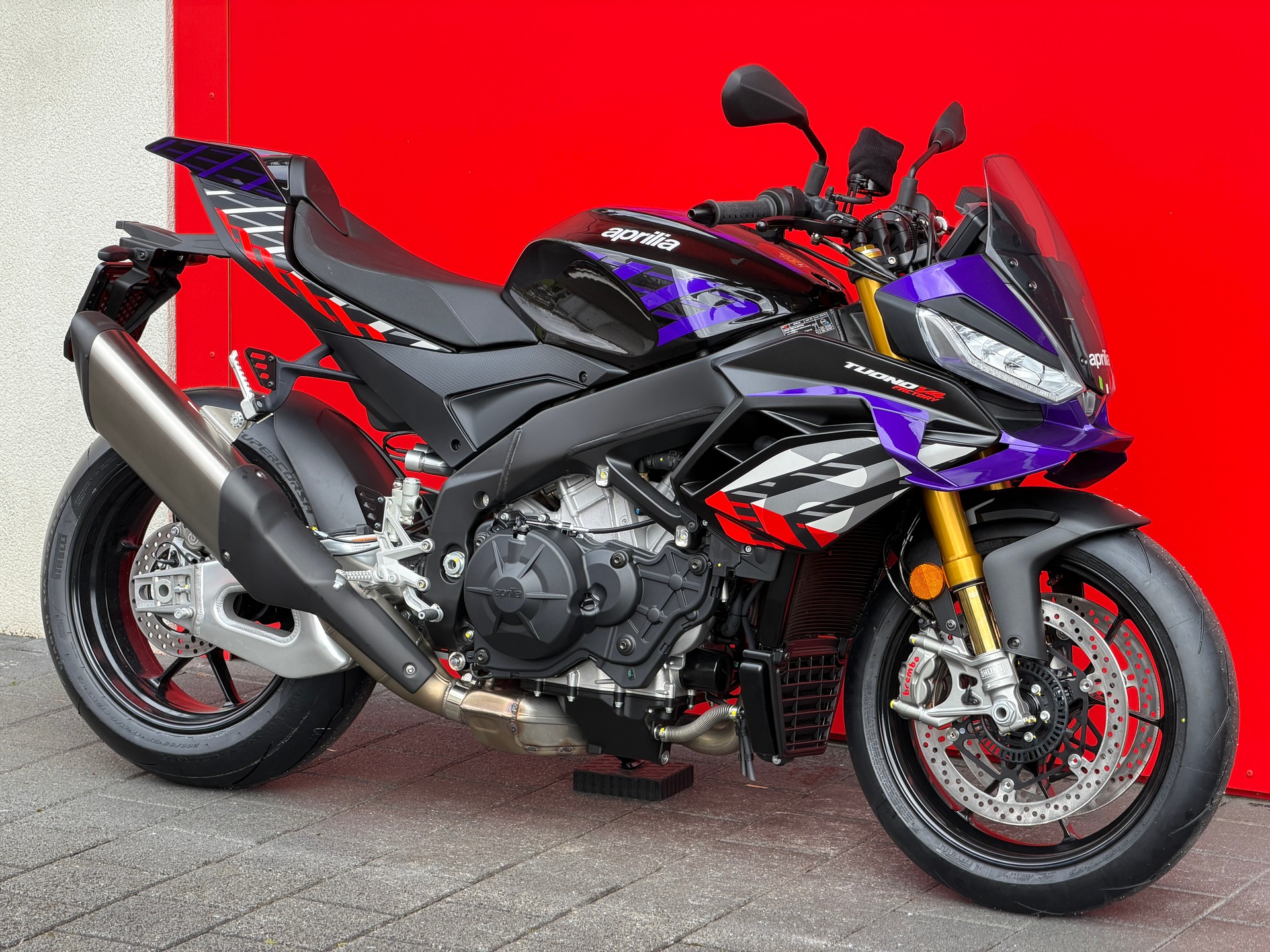 APRILIA Tuono V4 1100 E5+ Factory-image-9