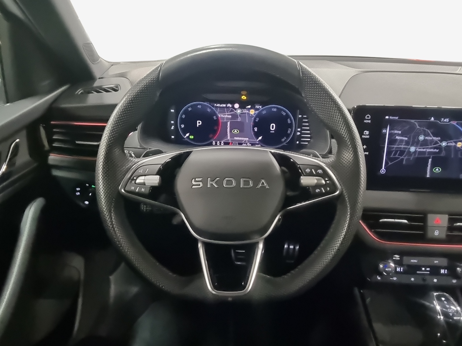 SKODA Kamiq 1.0 TSI Selection DSG-image-9