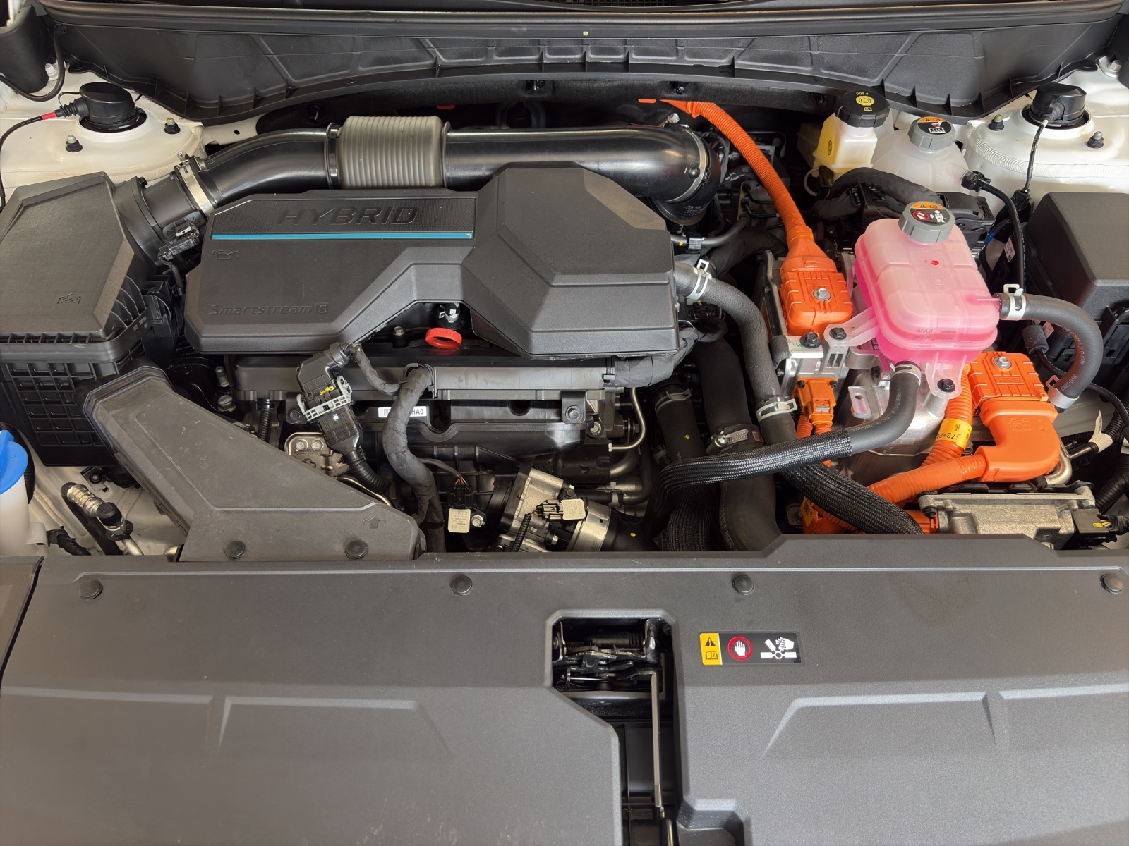 HYUNDAI Tucson 1.6 HEV Vertex 4WD-image-17