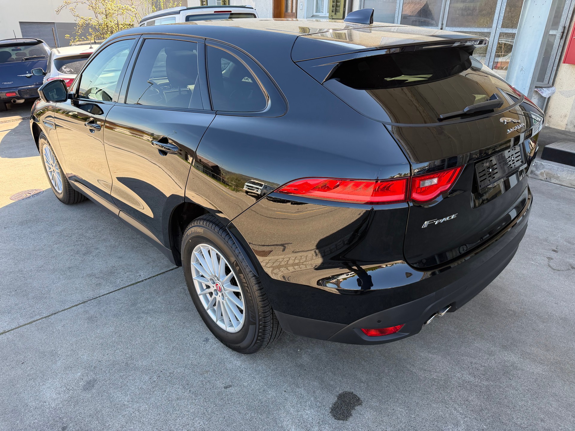 JAGUAR F-Pace 2.0d Prestige Automatik-image-5