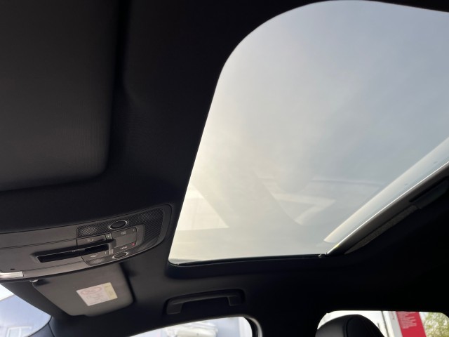 AUDI RS3 Sportback 2.5 TSI quattro S-tronic-image-21