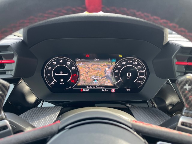 AUDI RS3 Sportback 2.5 TSI quattro S-tronic-image-13