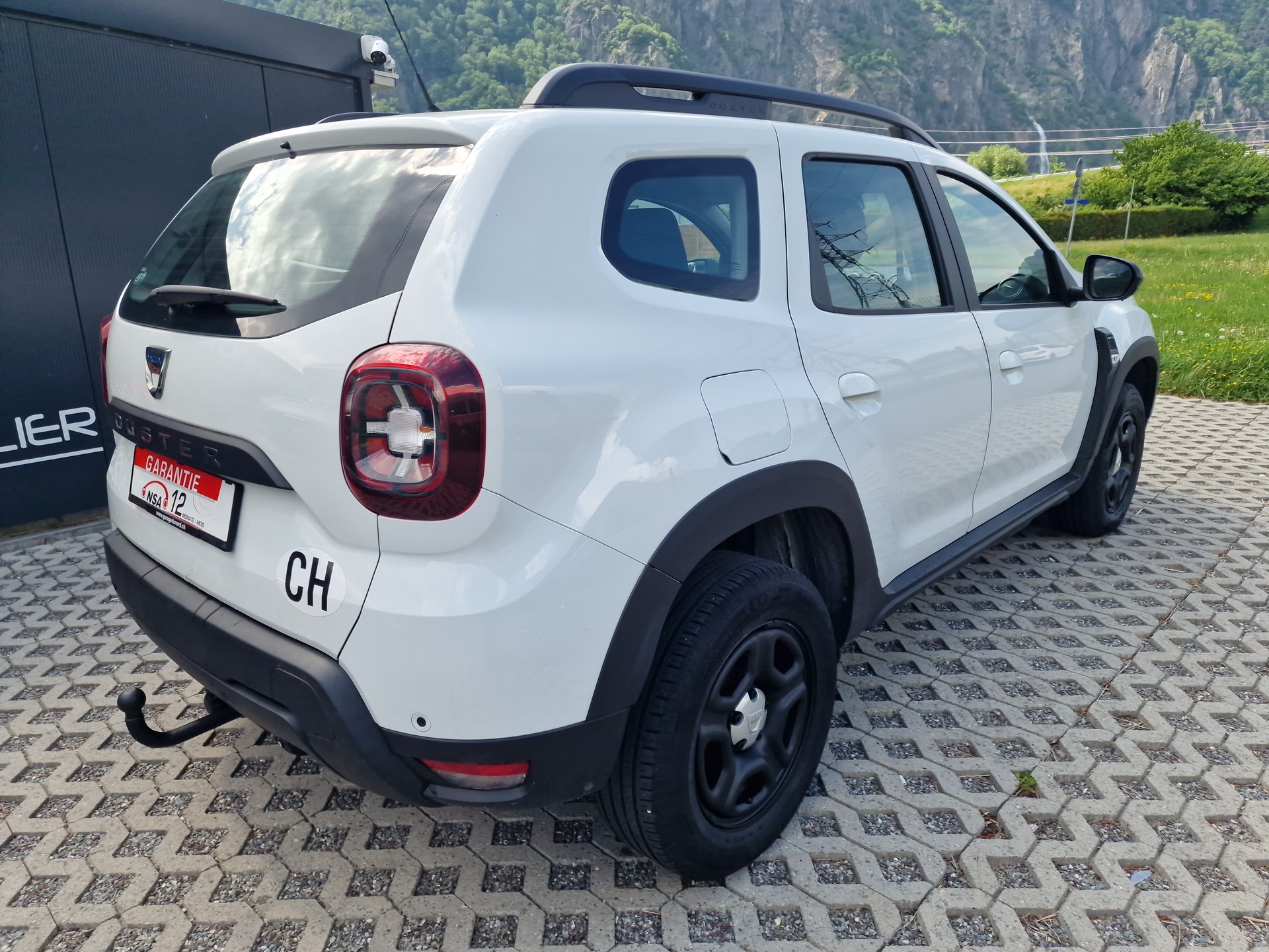 DACIA Duster TCe 125 Comfort 4x4-image-3