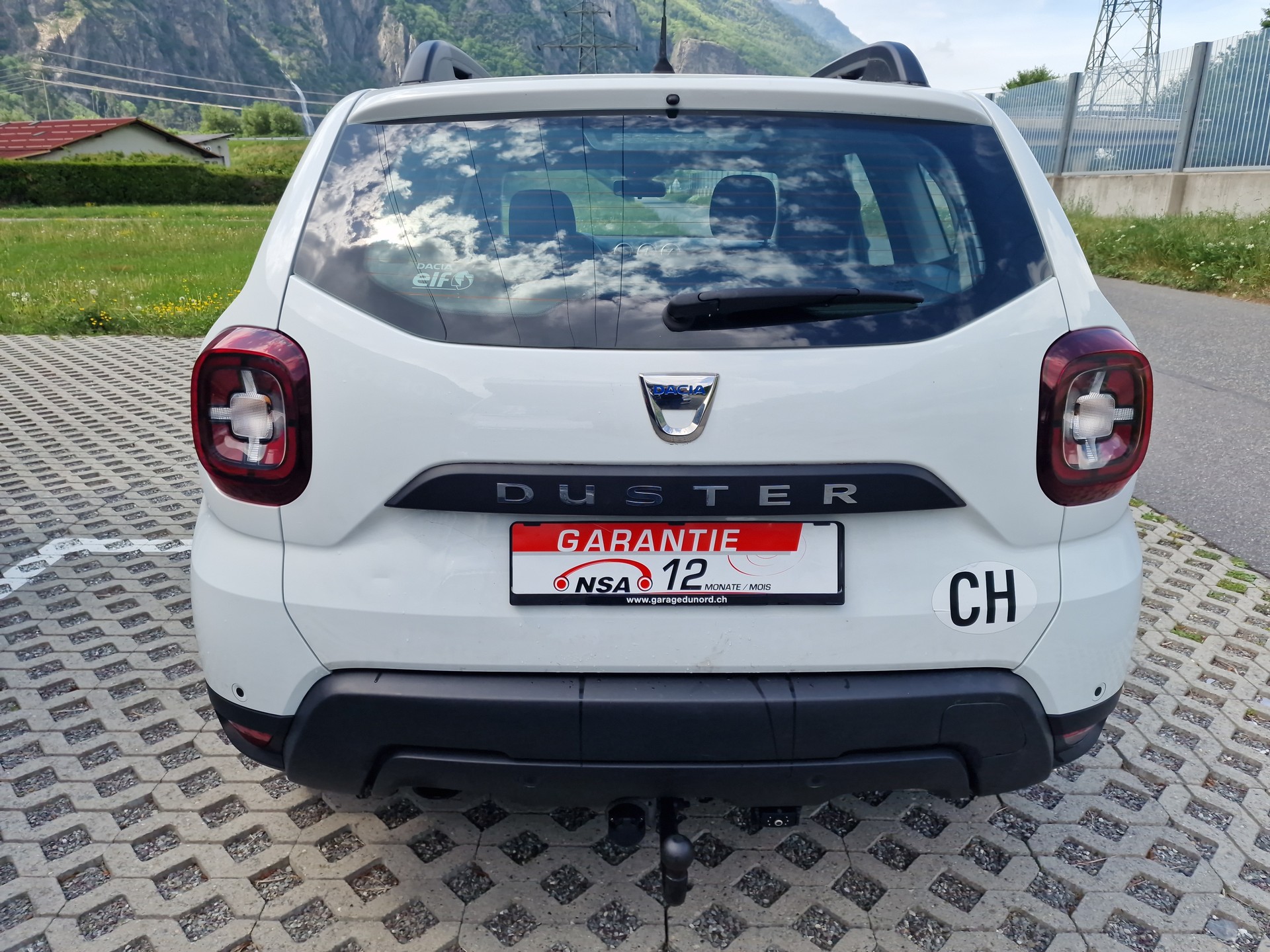 DACIA Duster TCe 125 Comfort 4x4-image-5