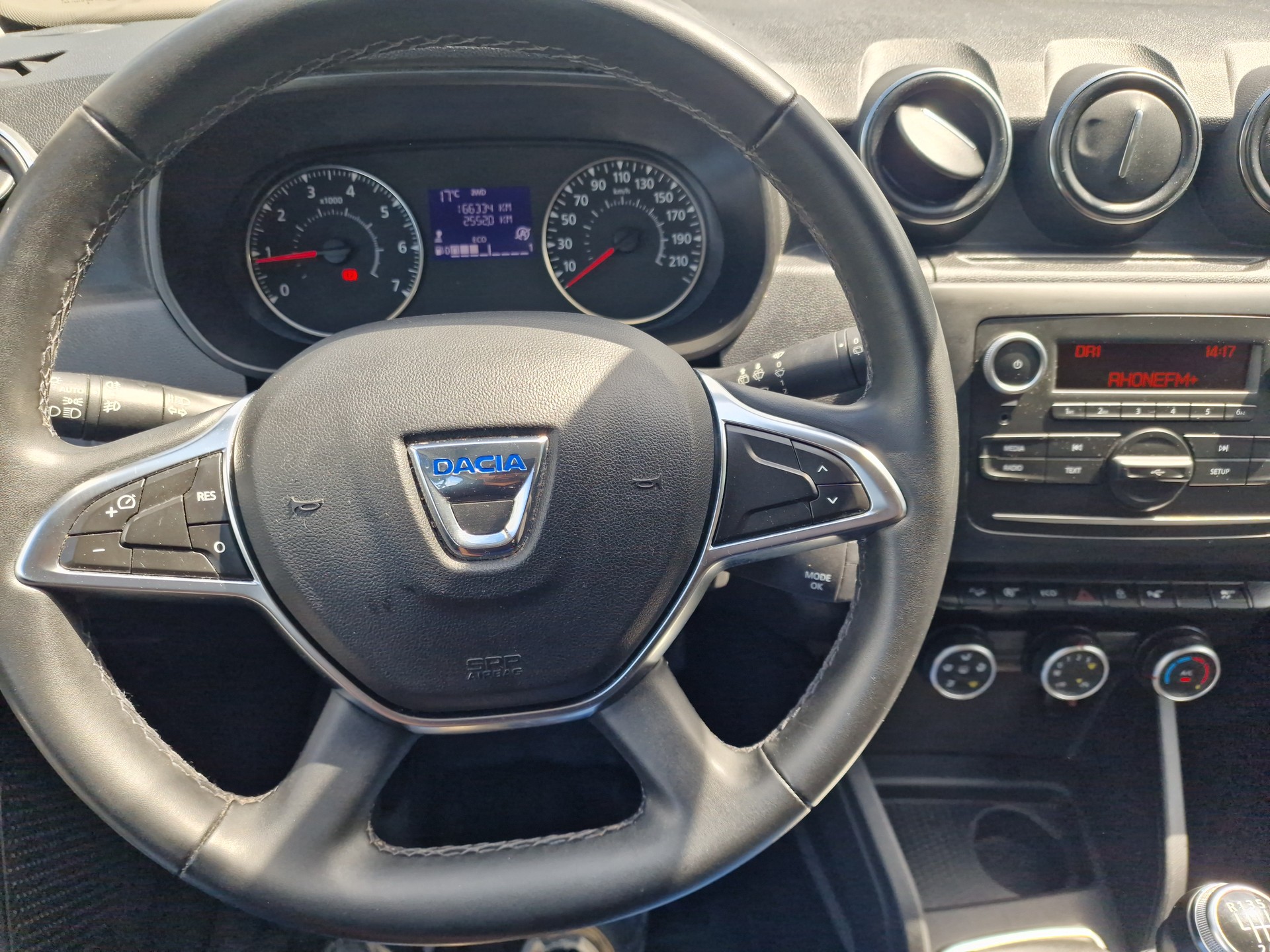 DACIA Duster TCe 125 Comfort 4x4-image-6