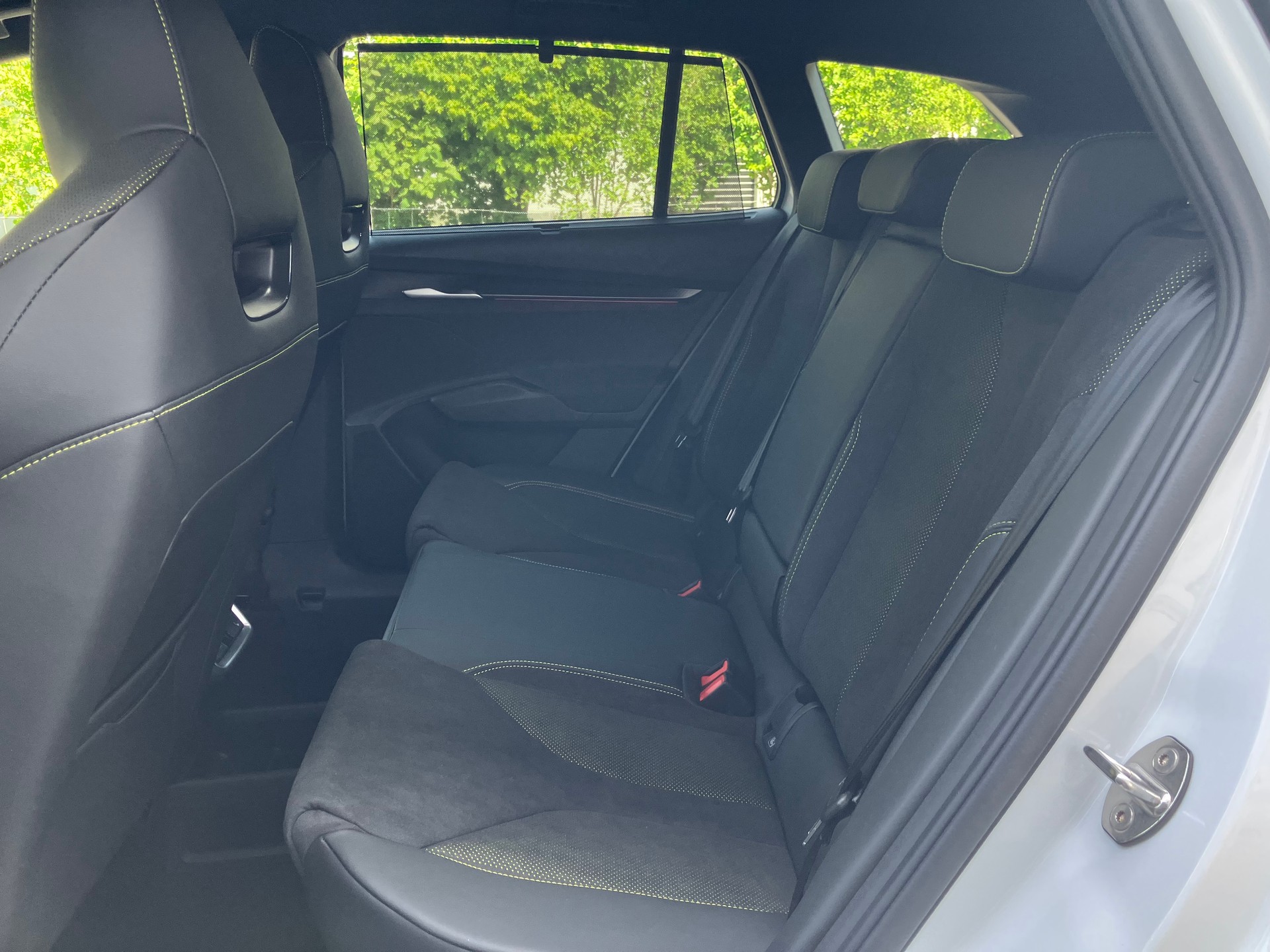 SKODA Enyaq 4x4 RS-image-7