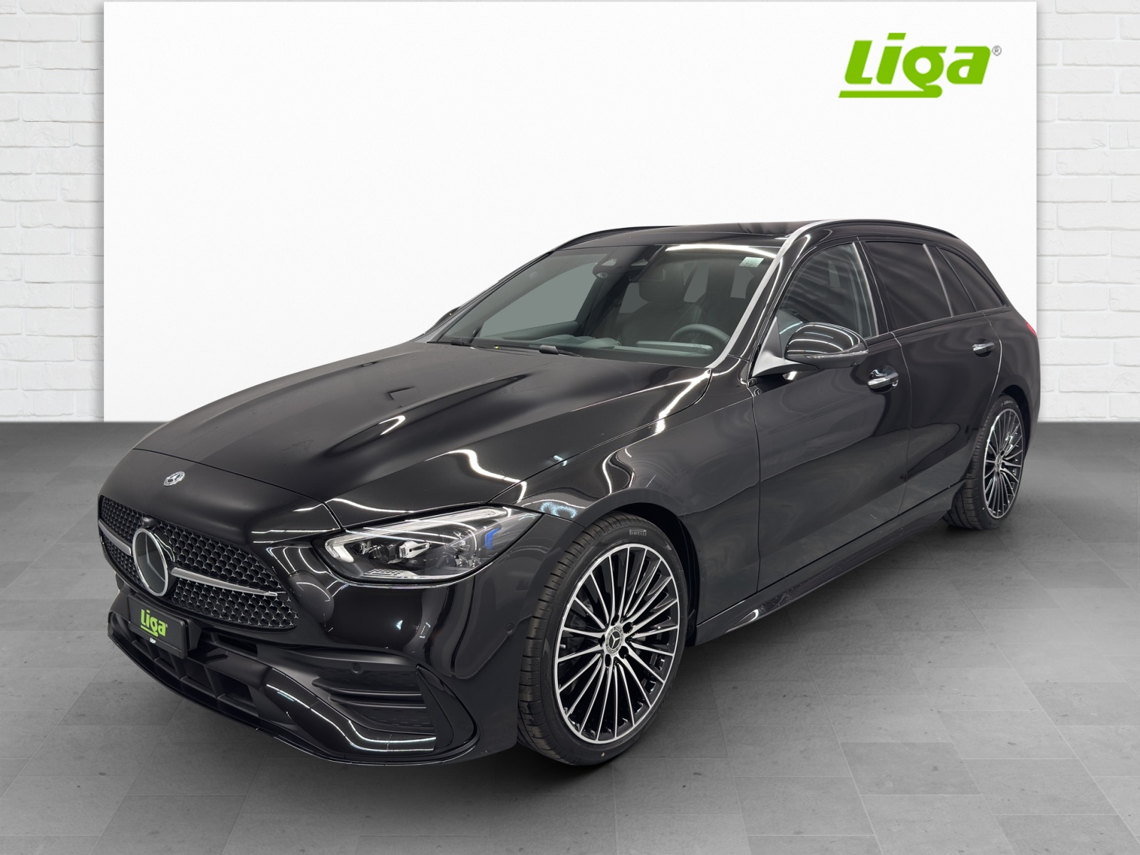 MERCEDES-BENZ C 220 d Swiss Star AMG Line 4matic Kombi-showroom-element-1