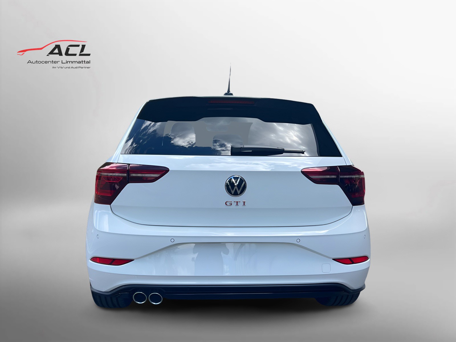 VW Polo GTI 2.0TSI 207PS DSG-image-8