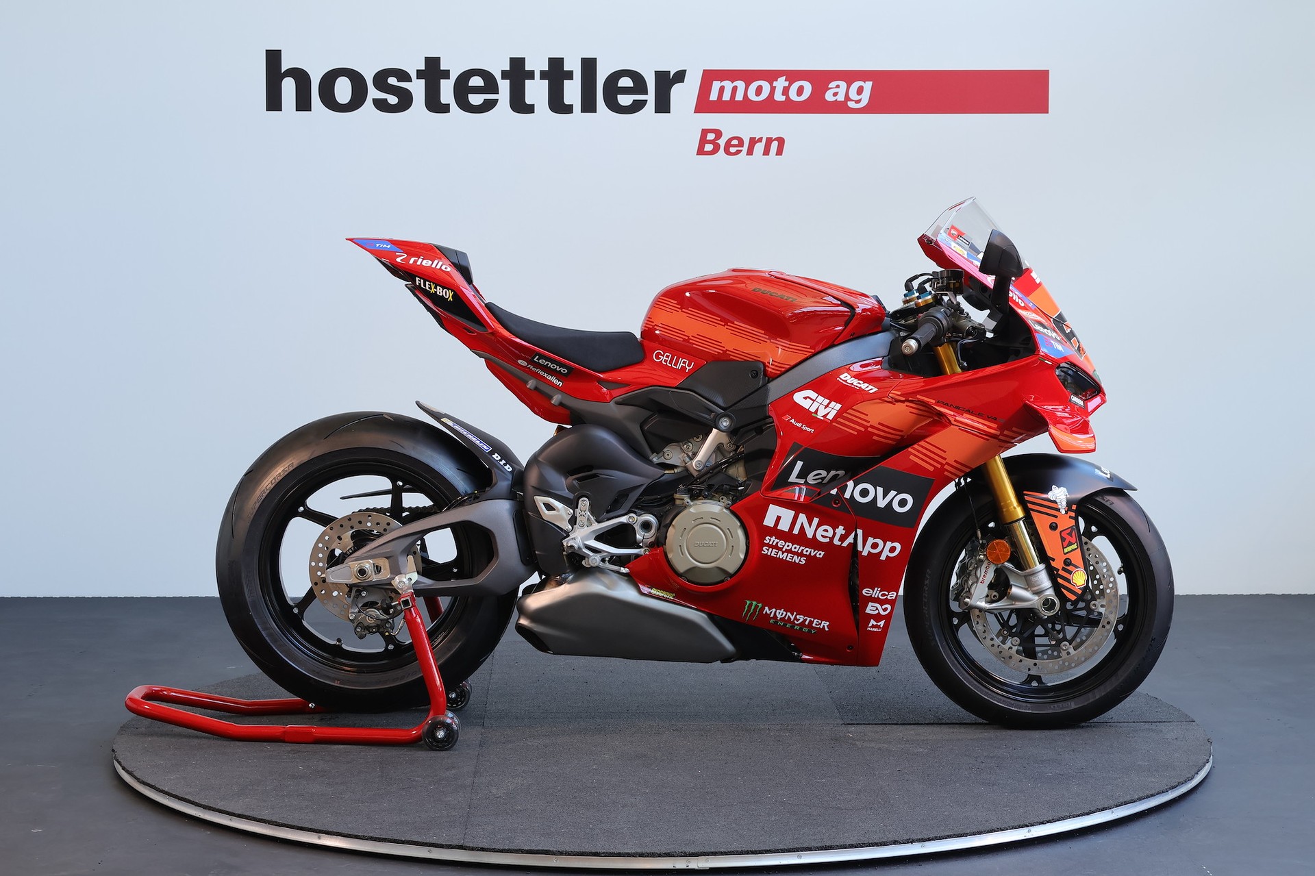 DUCATI Panigale V4 S Special Design-showroom-element-1