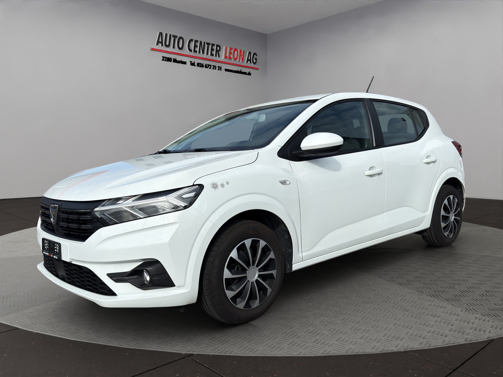 DACIA Sandero TCe 90 Comfort-showroom-element-1