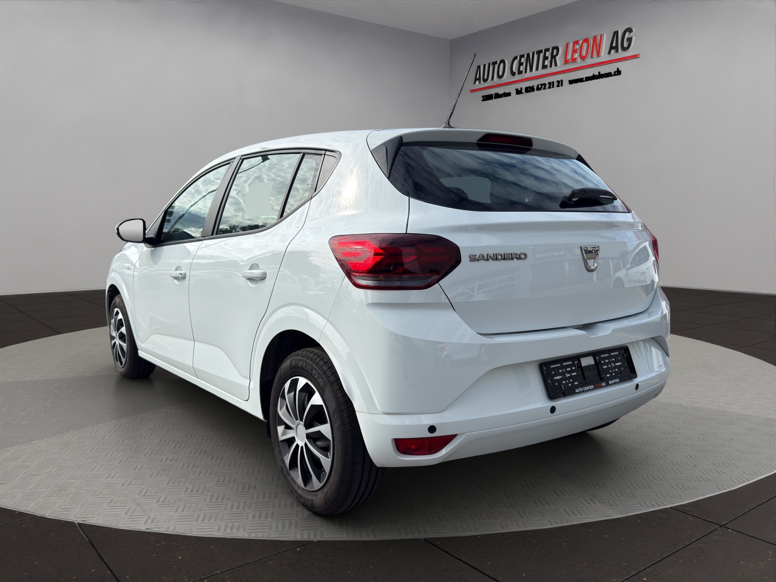 DACIA Sandero TCe 90 Comfort-showroom-element-3