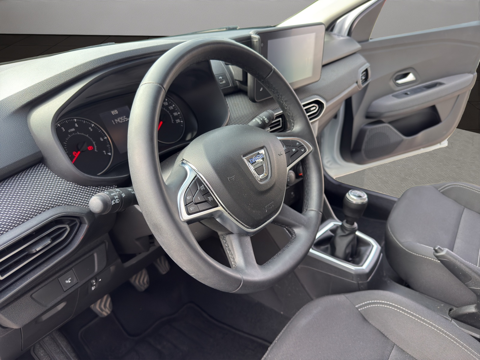 DACIA Sandero TCe 90 Comfort-image-10