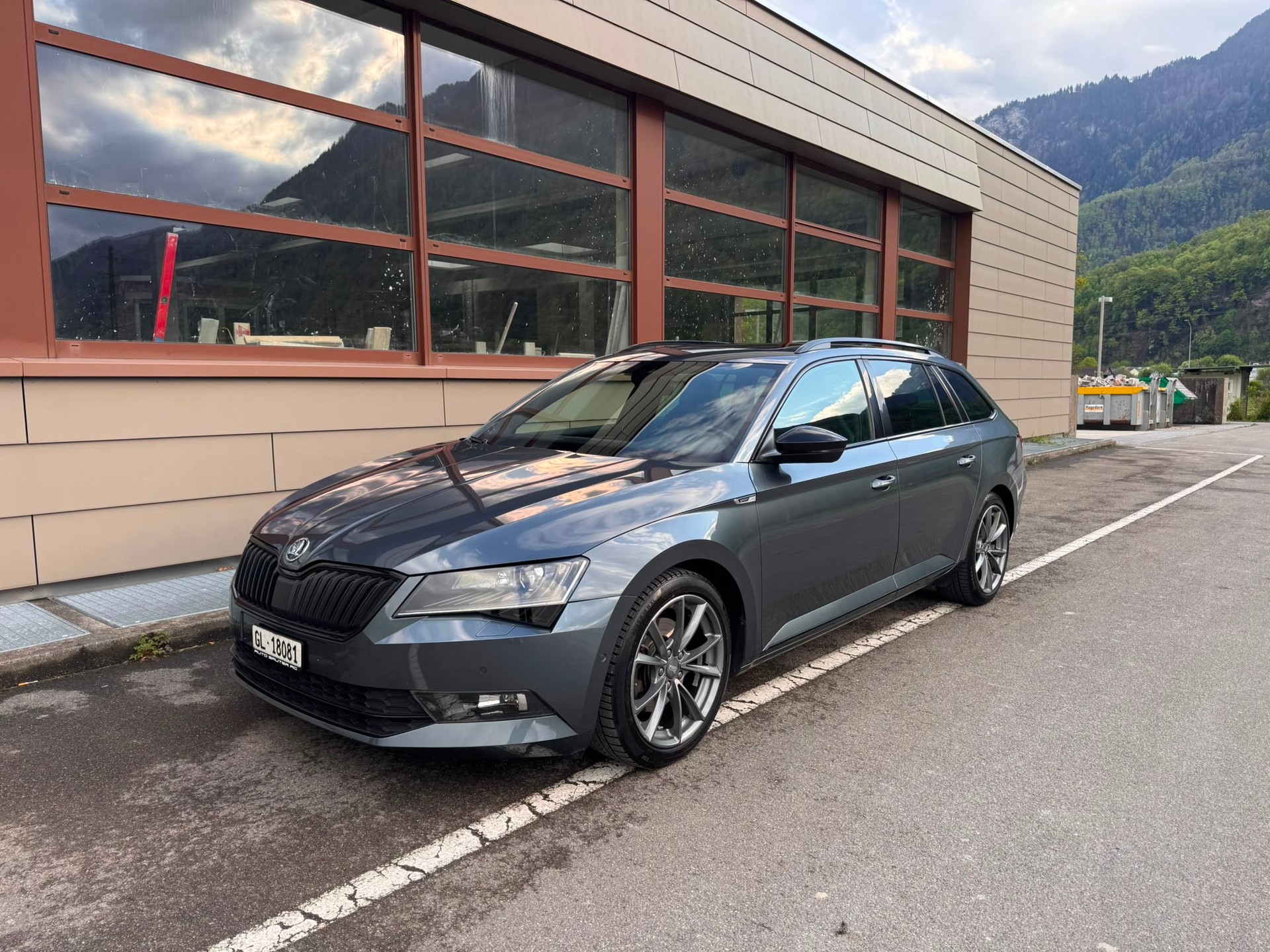SKODA 2.0 TDI 190 SportLine+ 4x4 DSG-image-0