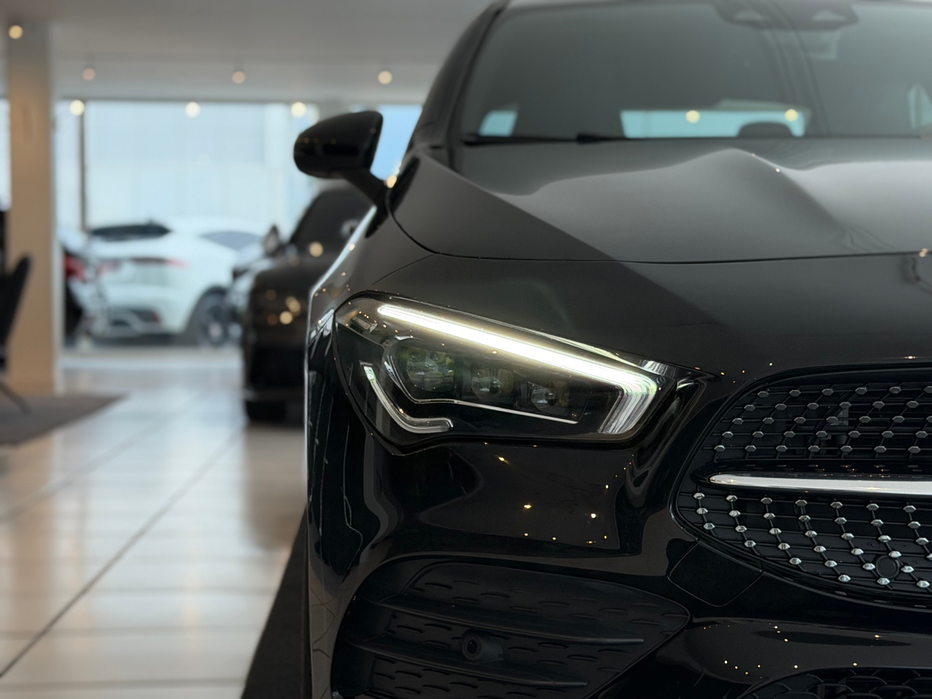 MERCEDES-BENZ CLA 220 AMG Line 7G-DCT **TOP Ausstattung**-image-30