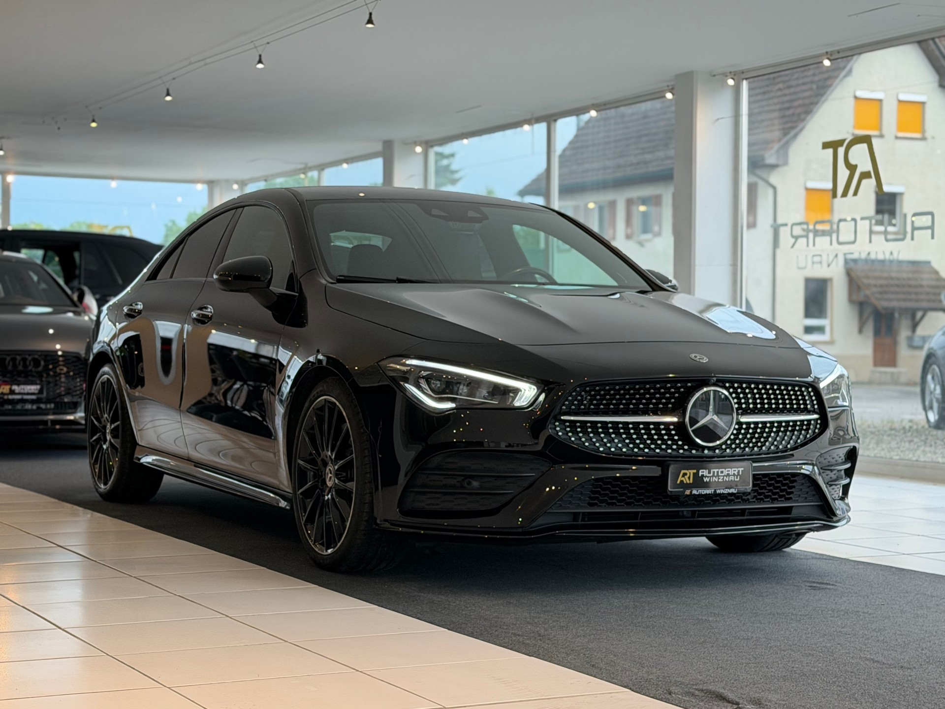 MERCEDES-BENZ CLA 220 AMG Line 7G-DCT **TOP Ausstattung**-image-2