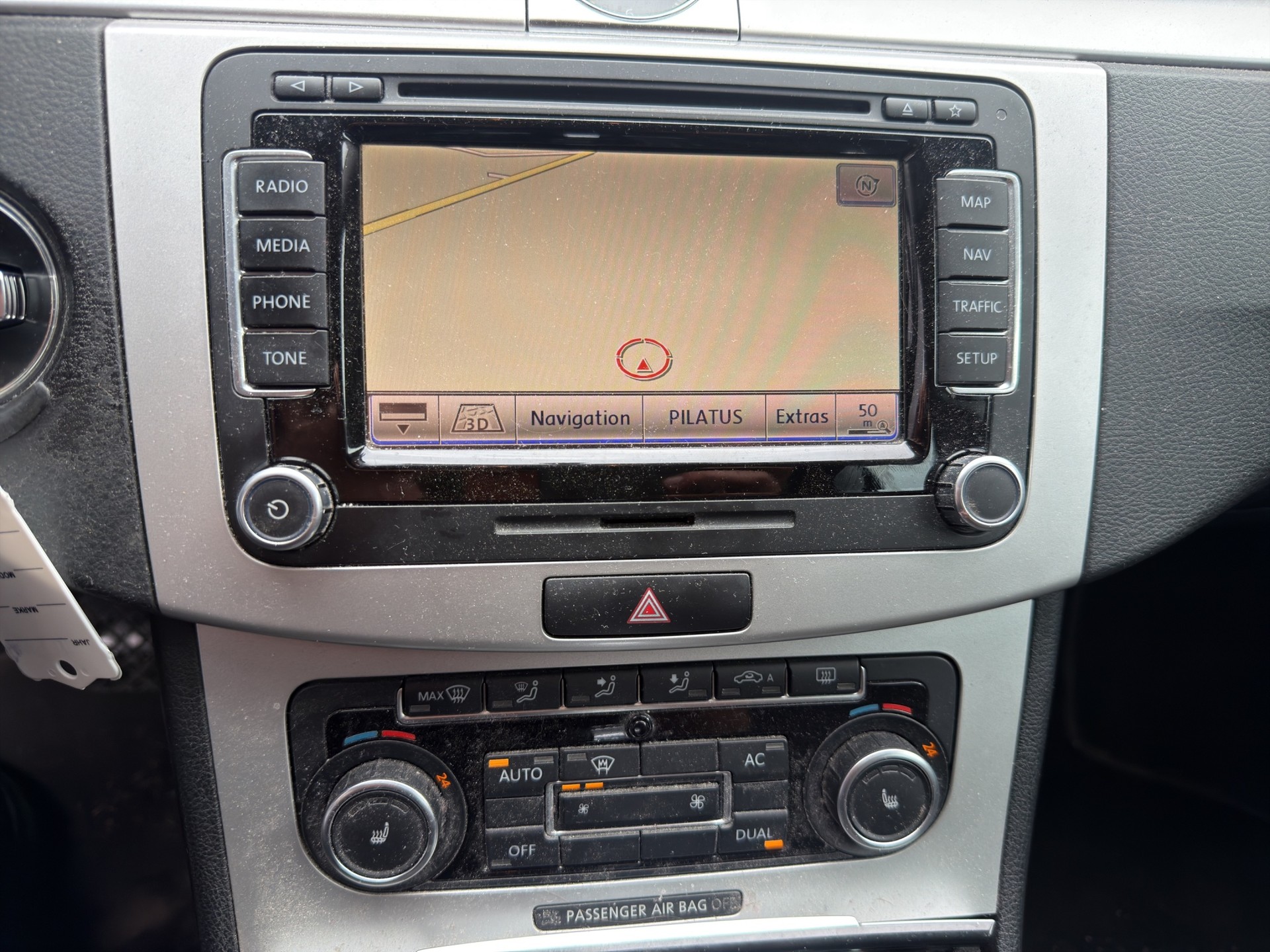 VW Passat Variant 2.0 TDI BMT Comfortline DSG-image-11