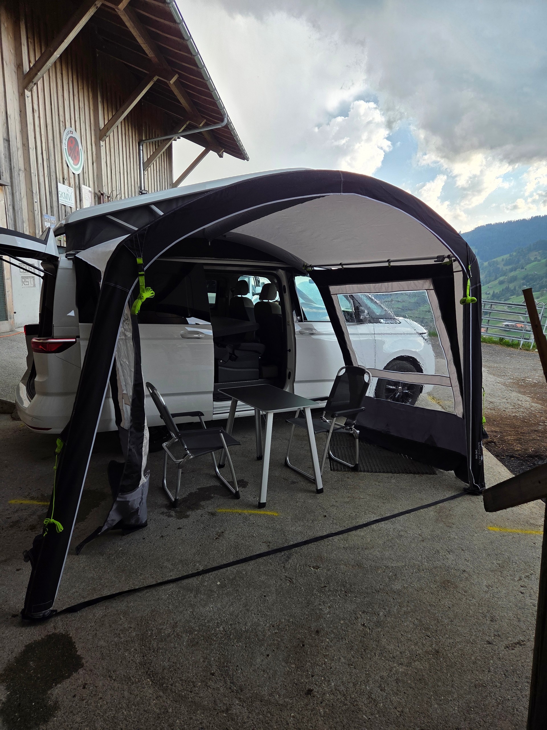 VW California 2.0 TDI Beach Tour-image-12