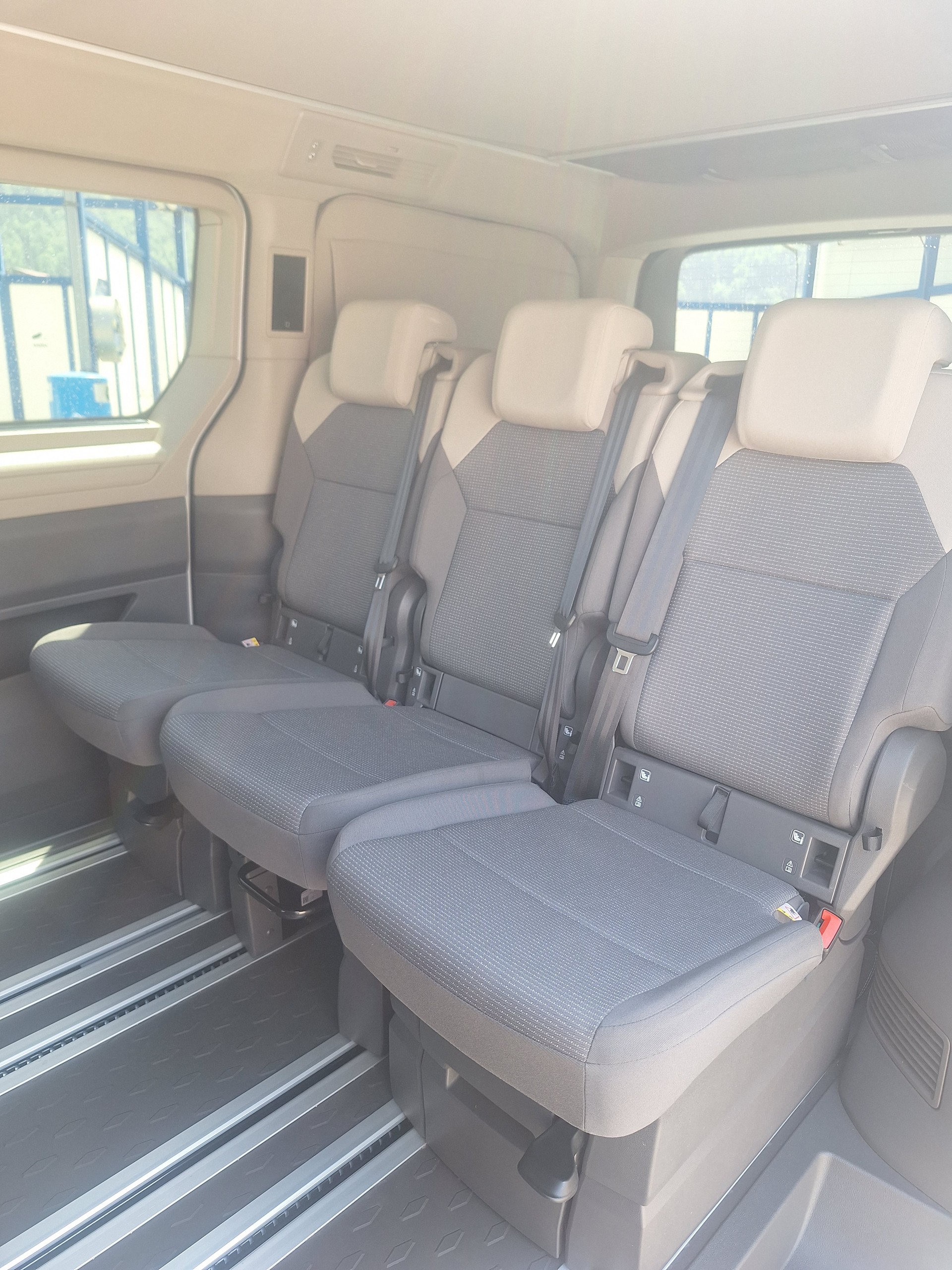 VW California 2.0 TDI Beach Tour-image-8