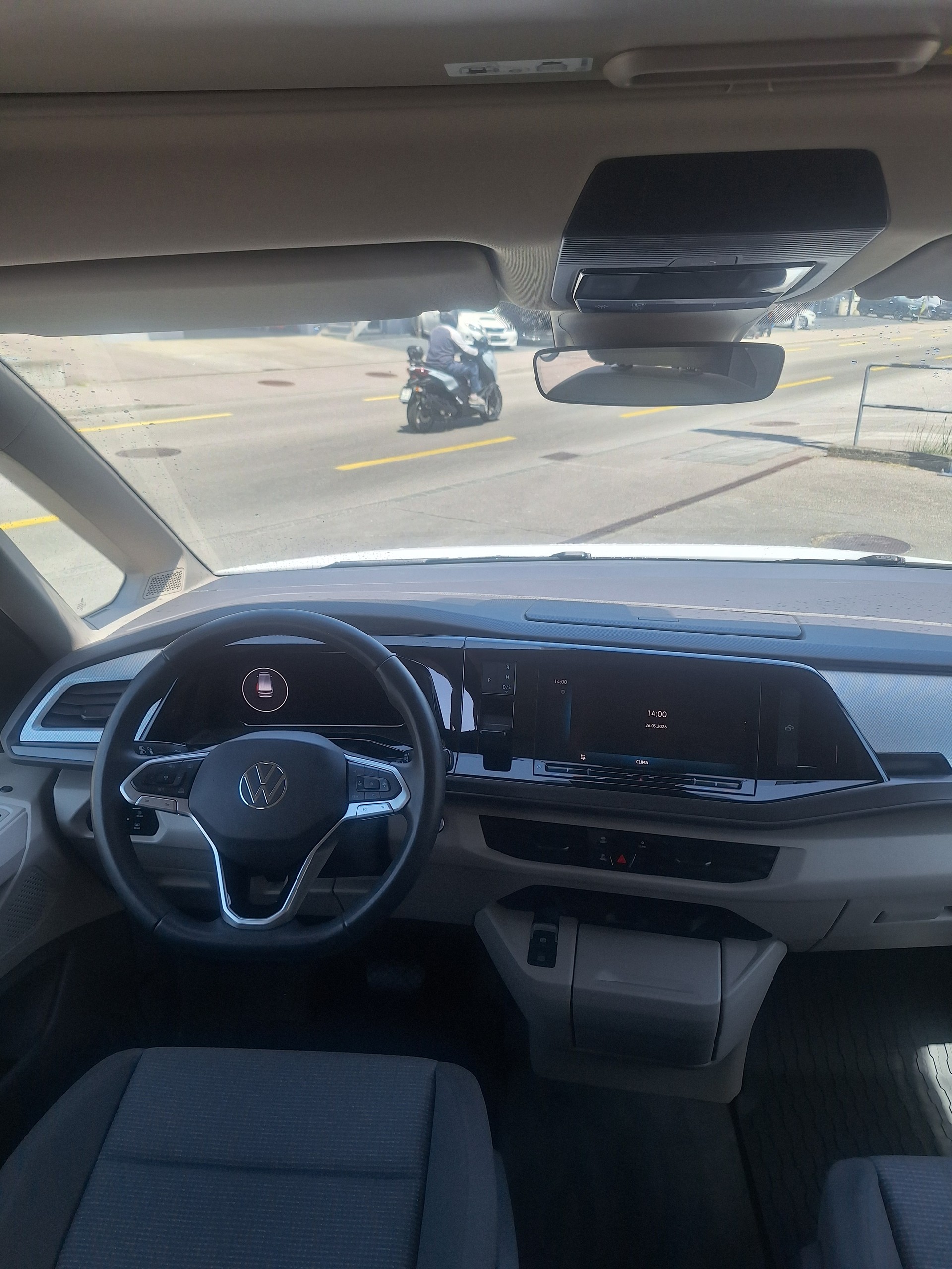 VW California 2.0 TDI Beach Tour-image-4
