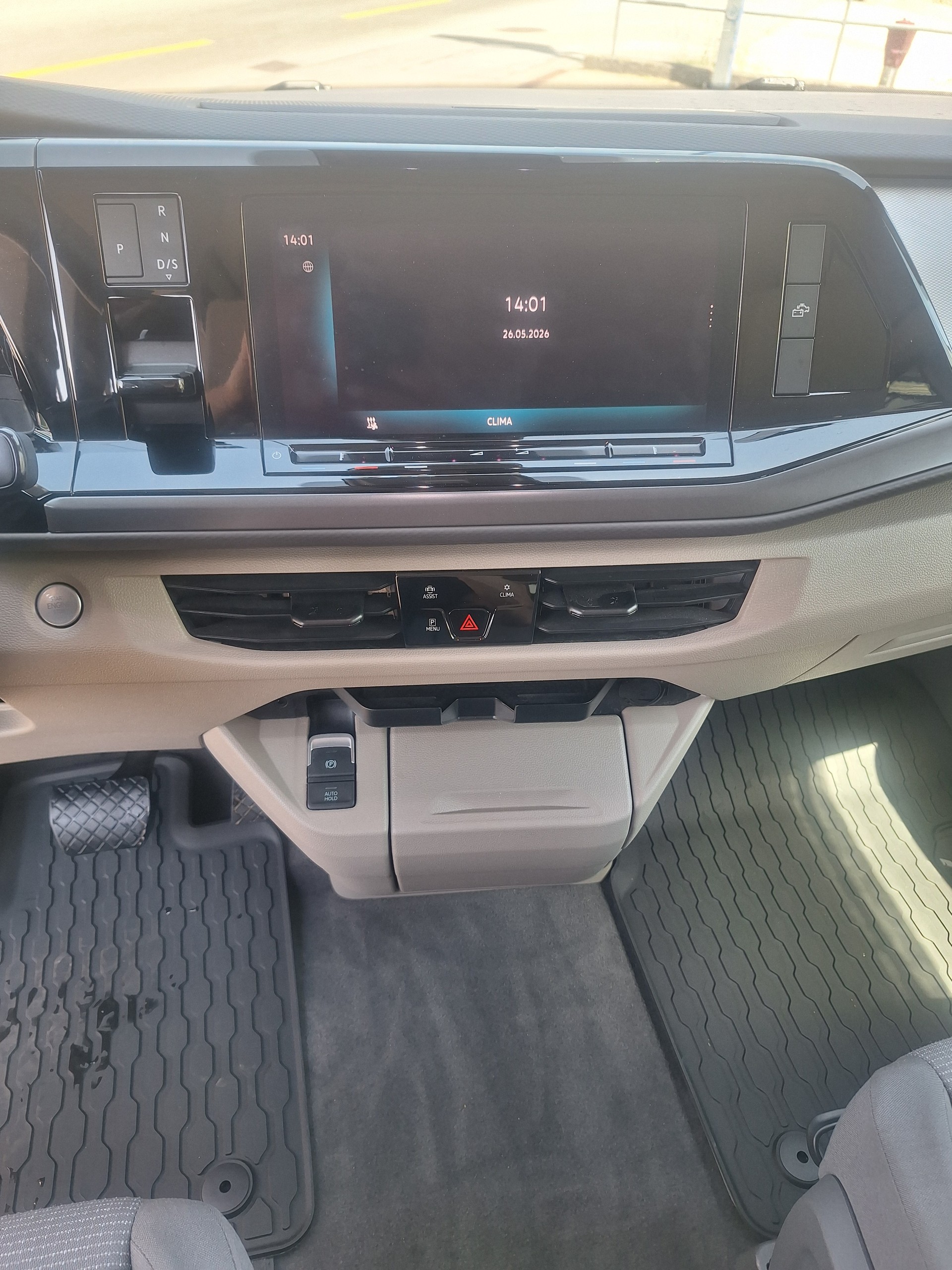 VW California 2.0 TDI Beach Tour-image-7