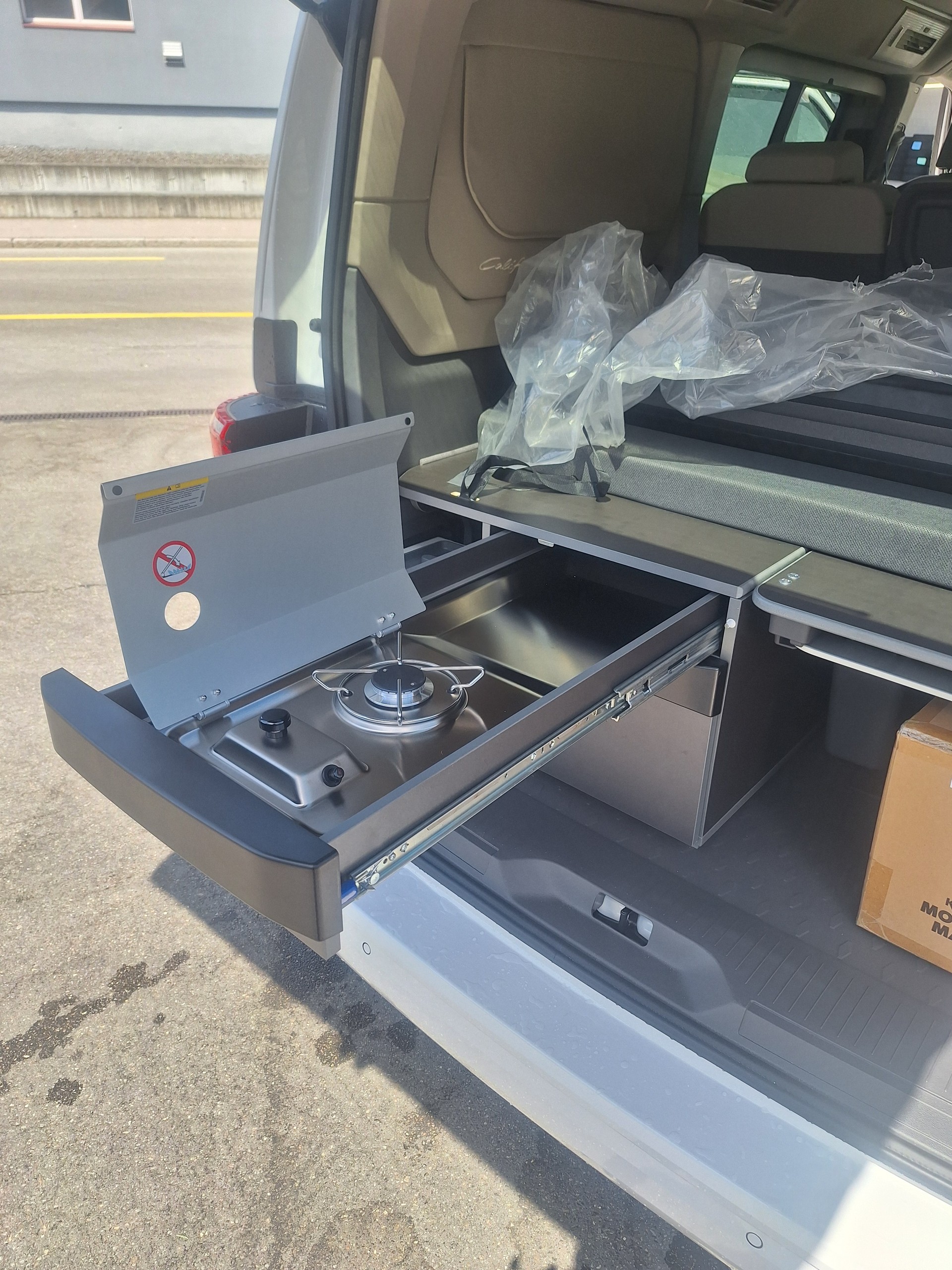 VW California 2.0 TDI Beach Tour-image-10