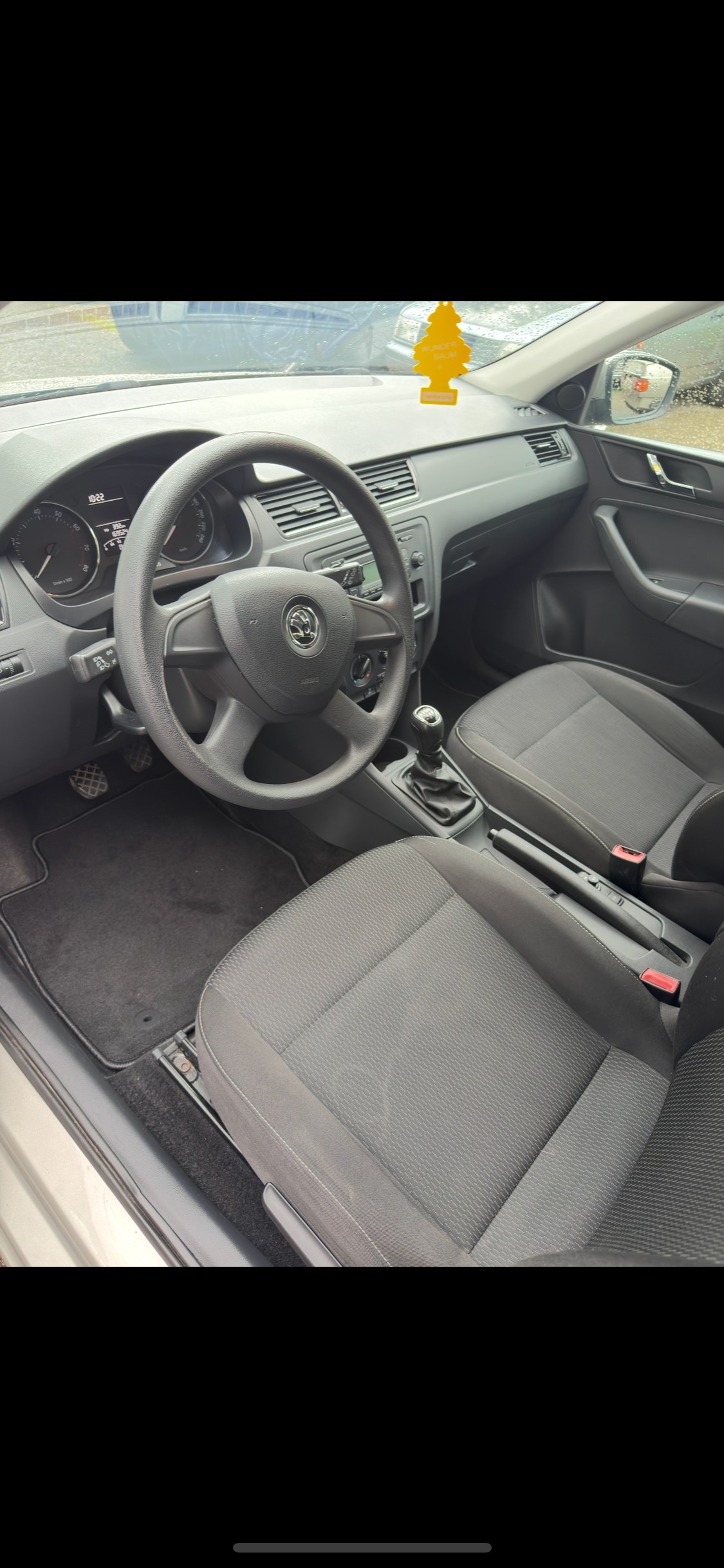 SKODA 1.2 TSI Active-image-5