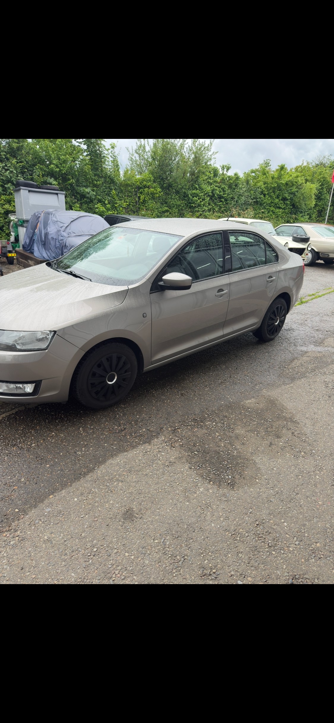 SKODA 1.2 TSI Active-image-3