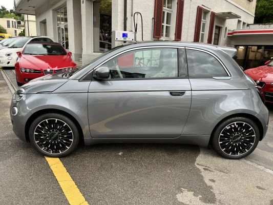 FIAT 500 e 87 kW La Prima-image-1