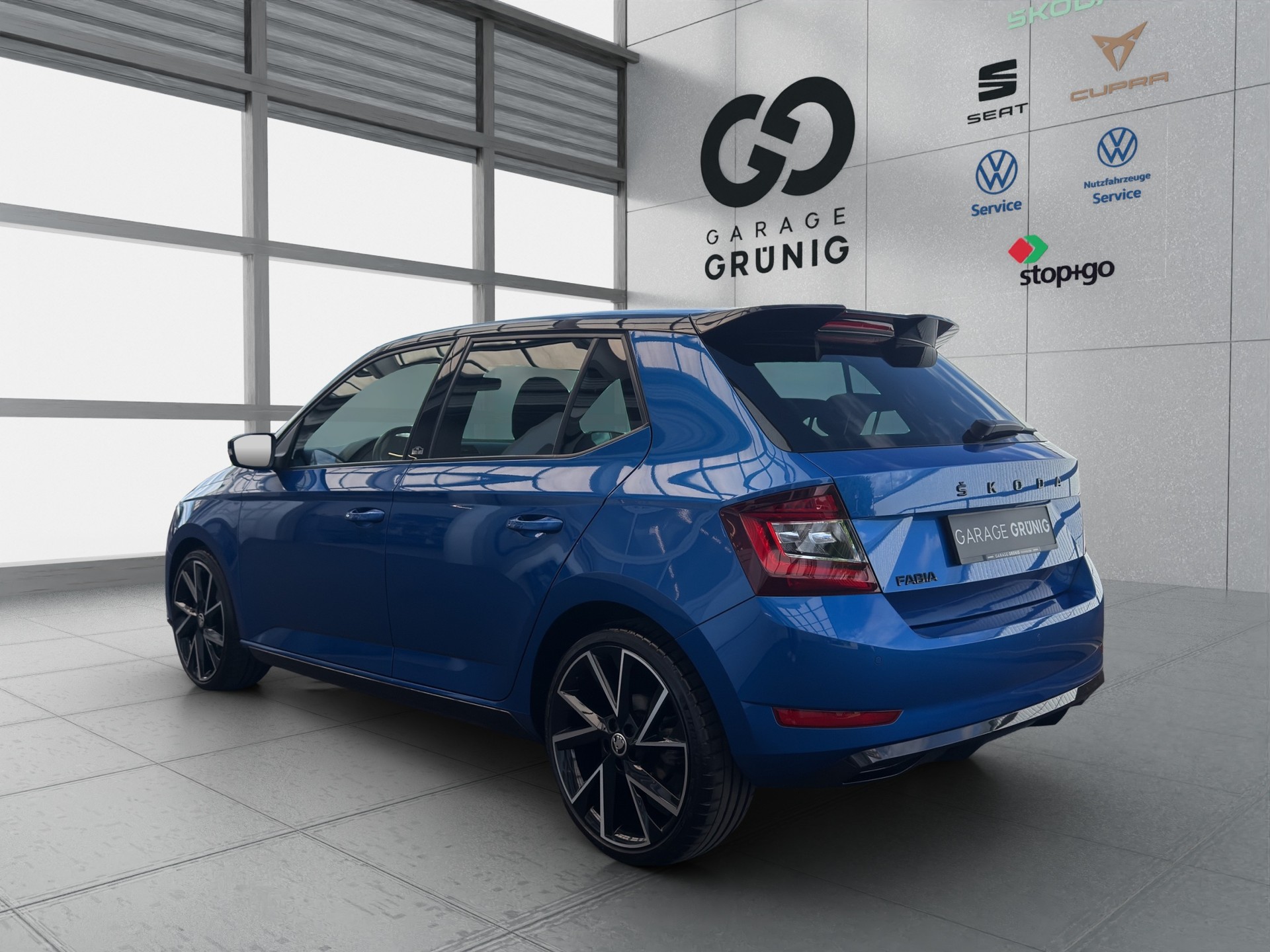 SKODA Fabia 1.0 TSI Monte Carlo-image-3