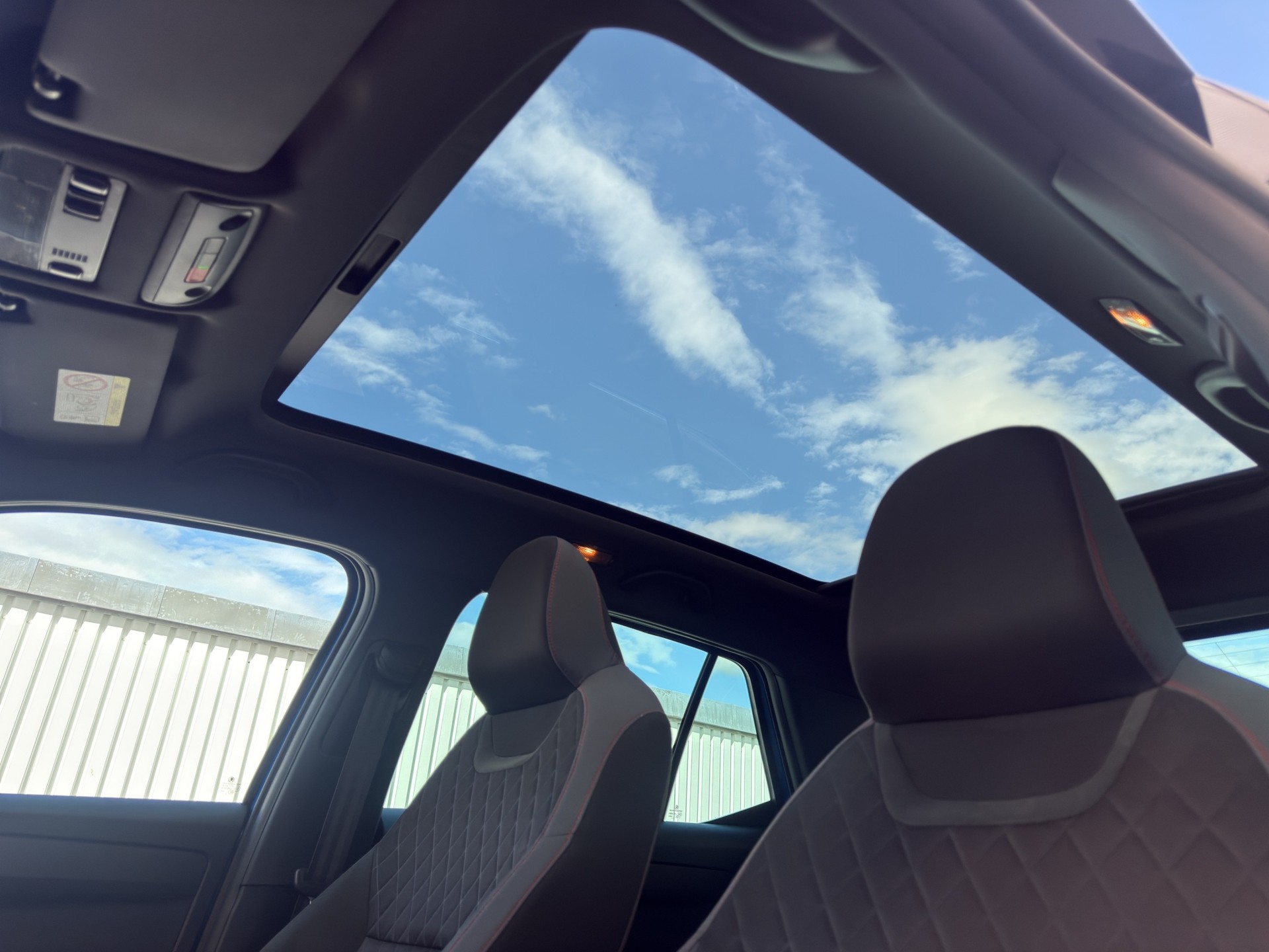 SKODA Fabia 1.0 TSI Monte Carlo-image-13
