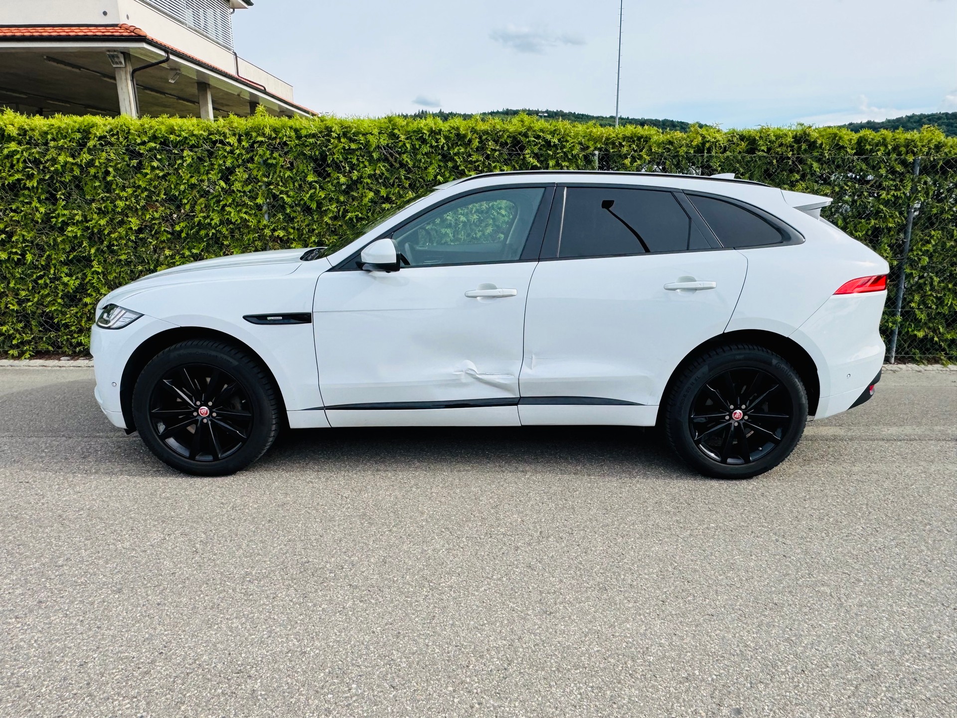 JAGUAR F-Pace 3.0 TD R-Sport AWD Automatik-image-7