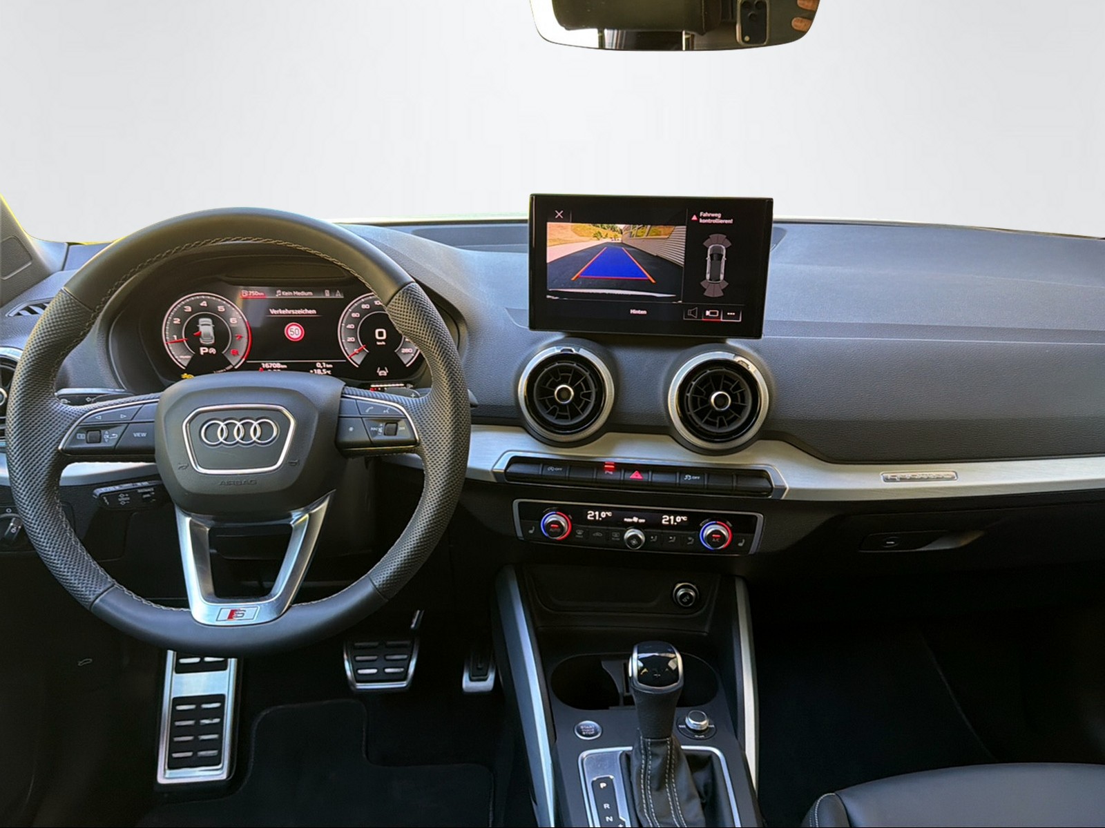 AUDI Q2 2.0 40 TFSI Advanced Attraction quattro S-Tronic-image-10