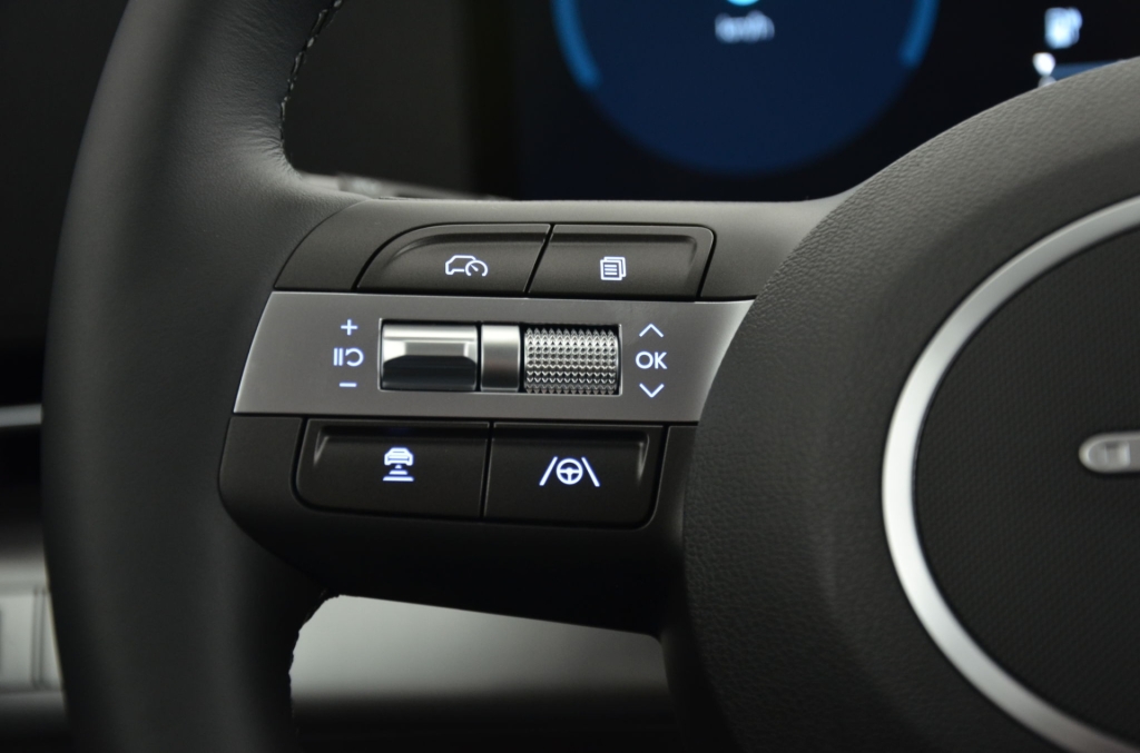 HYUNDAI Kona EV 65.4 kWh Premium *360°*-image-20