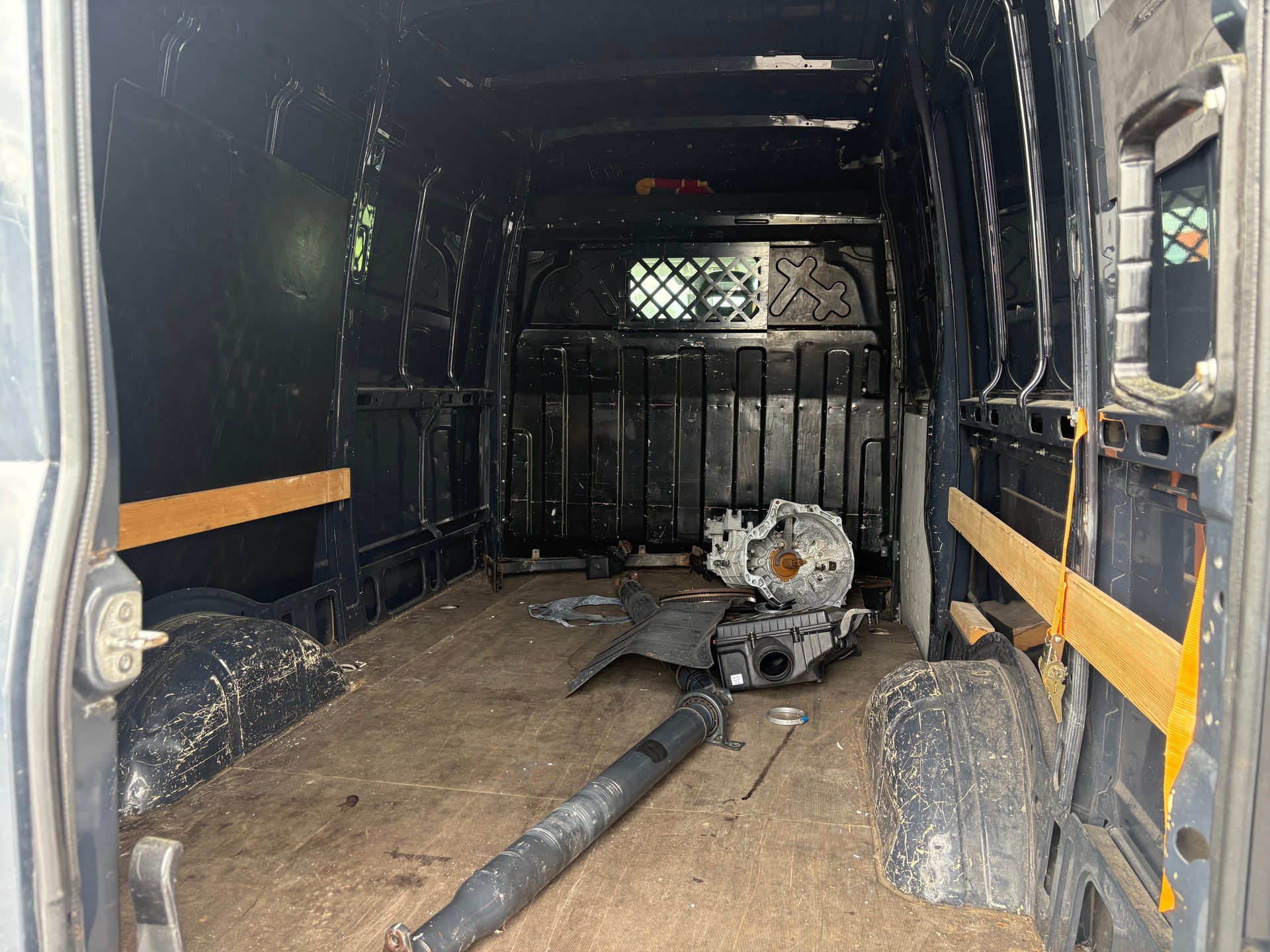 IVECO 35 S 15 SV-image-6