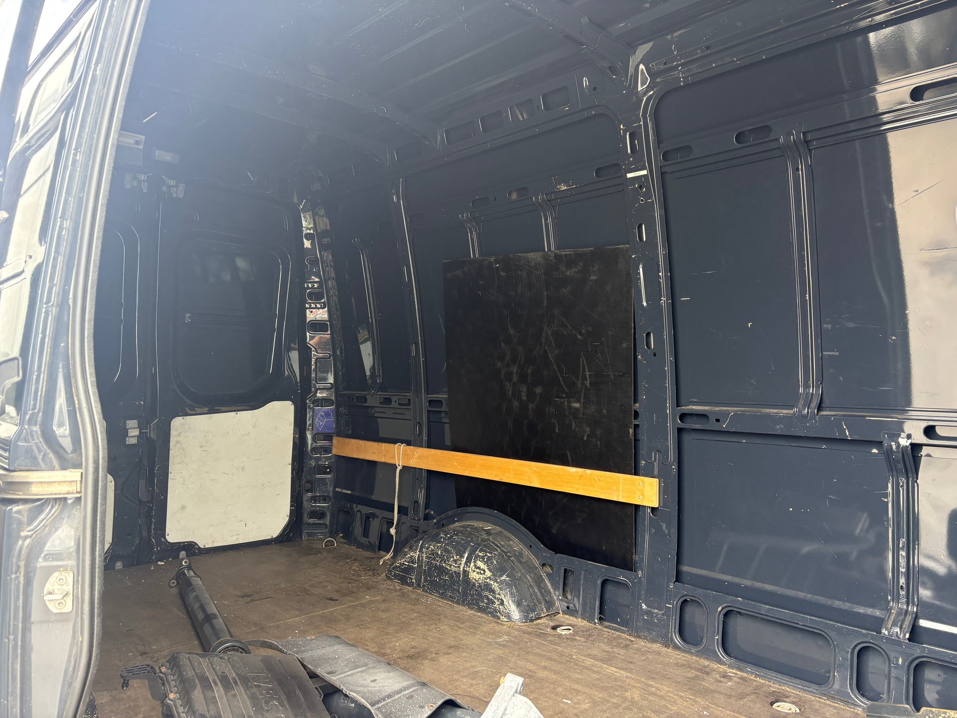 IVECO 35 S 15 SV-image-7