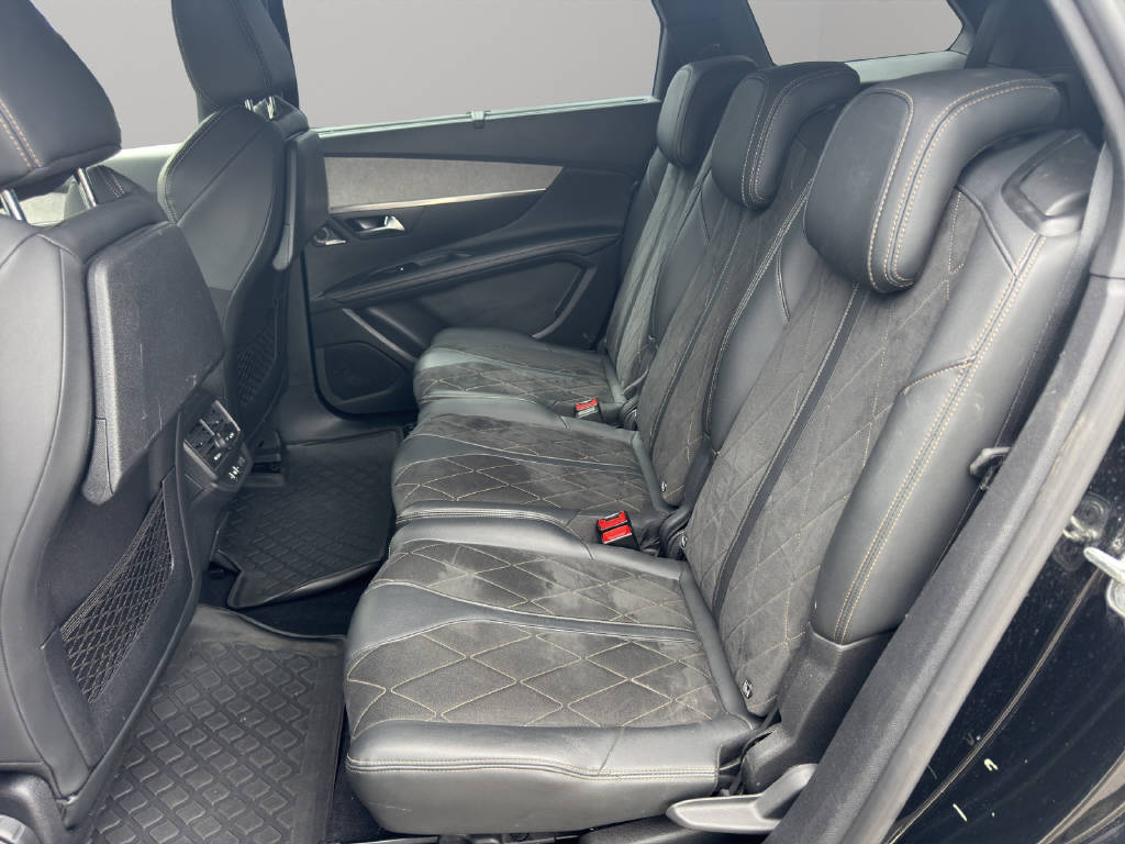 PEUGEOT 5008 2.0 BlueHDi 180 GT-image-11