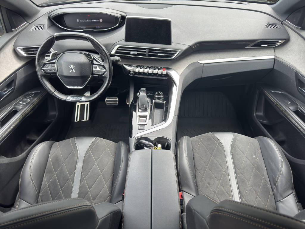 PEUGEOT 5008 2.0 BlueHDi 180 GT-image-9