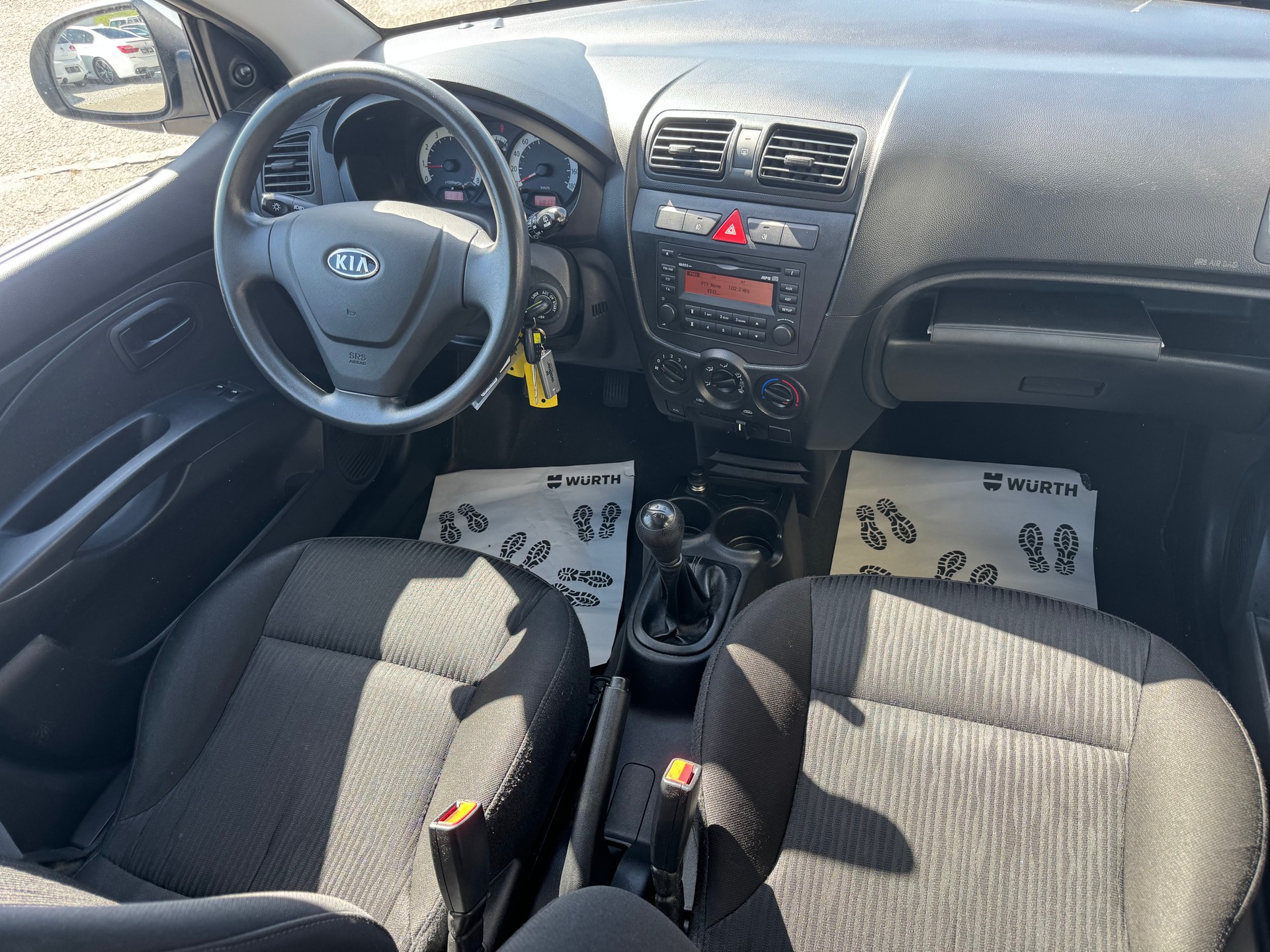 KIA Picanto 1.1 Classic-image-7