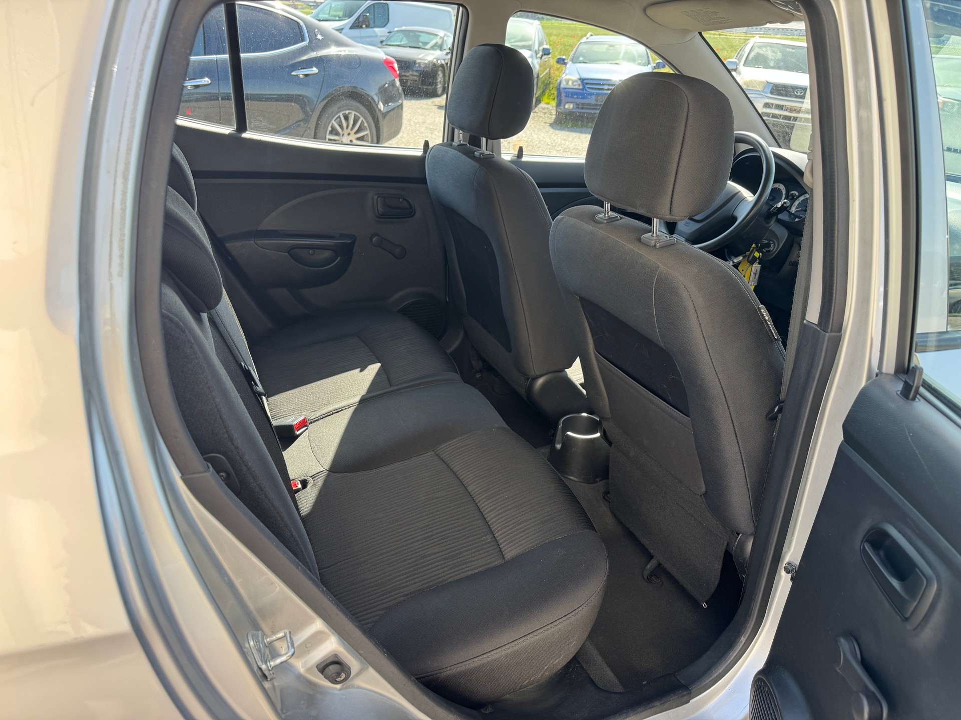 KIA Picanto 1.1 Classic-image-6